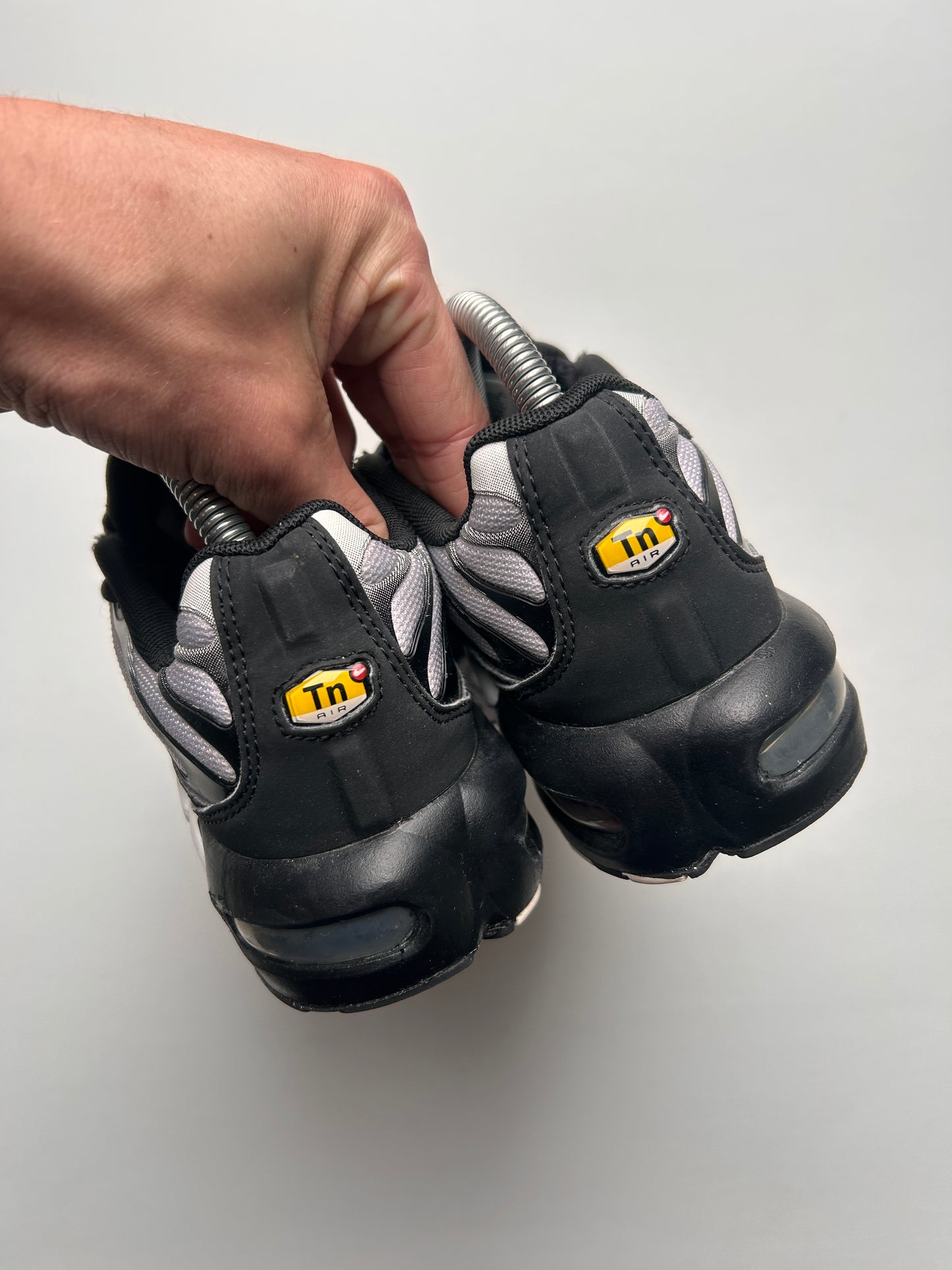 AIR MAX PLUS “BLACK/WHITE” 38EU