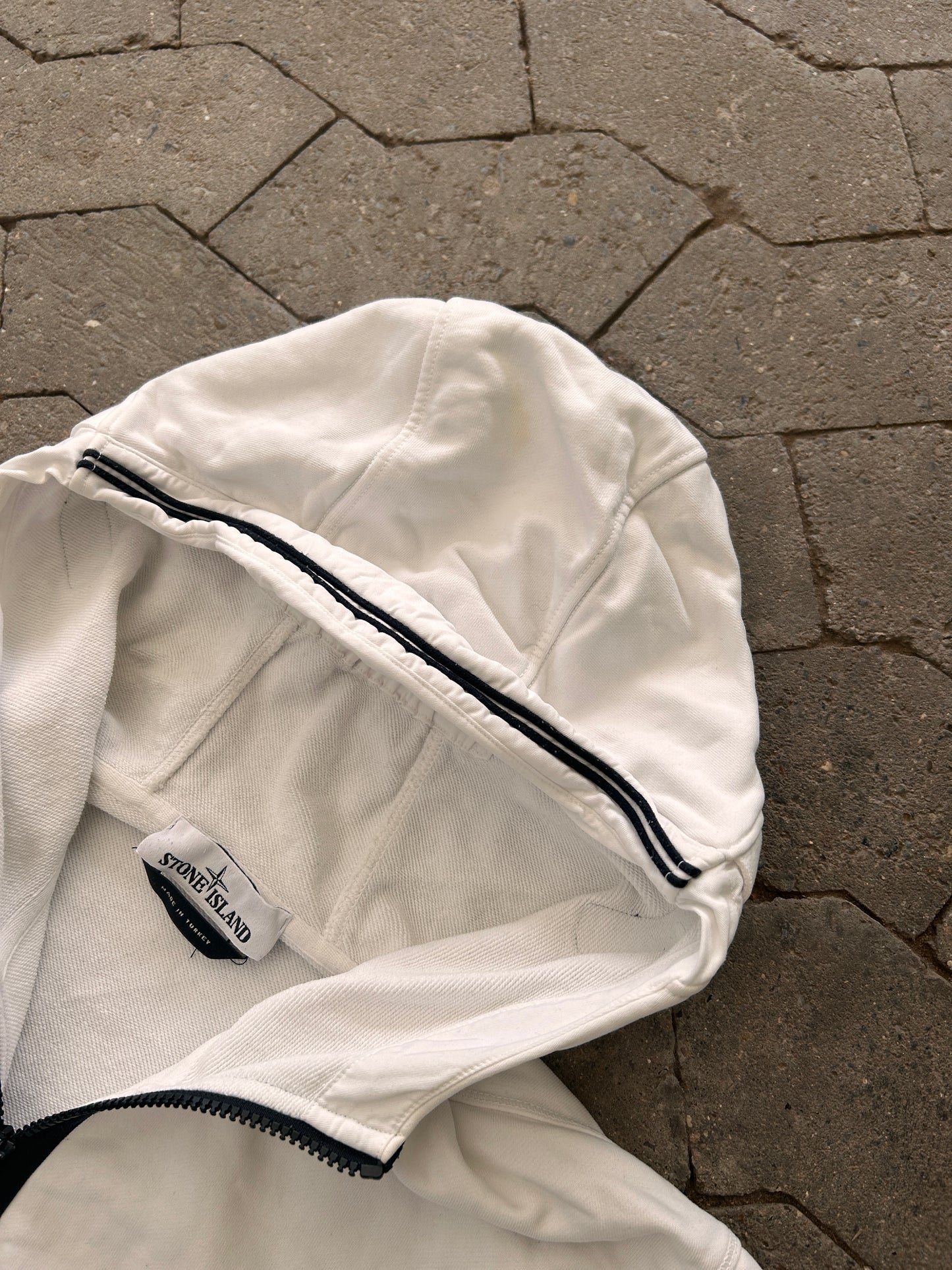 STONE ISLAND HALF ZIP (M)
