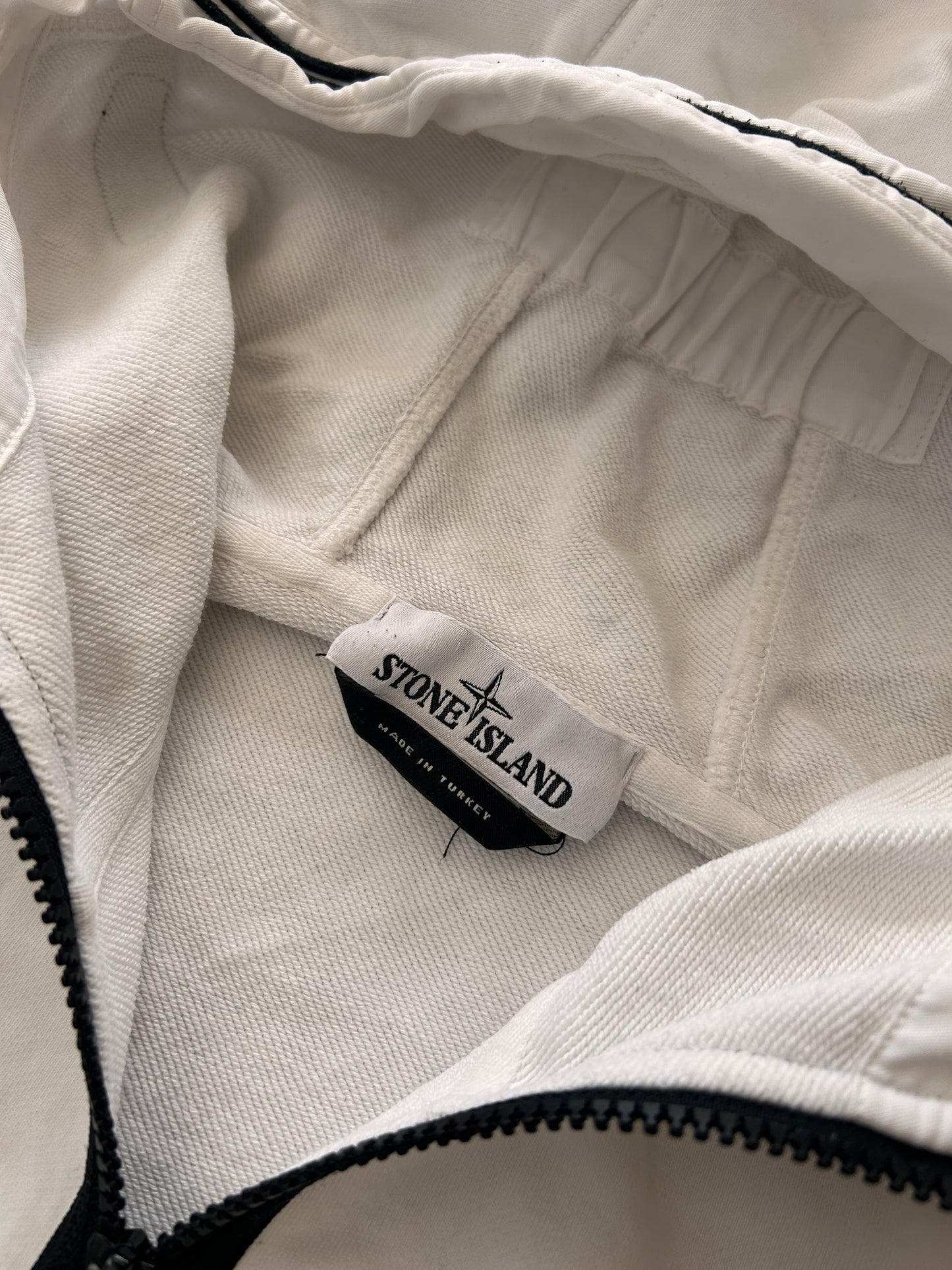 STONE ISLAND HALF ZIP (M)
