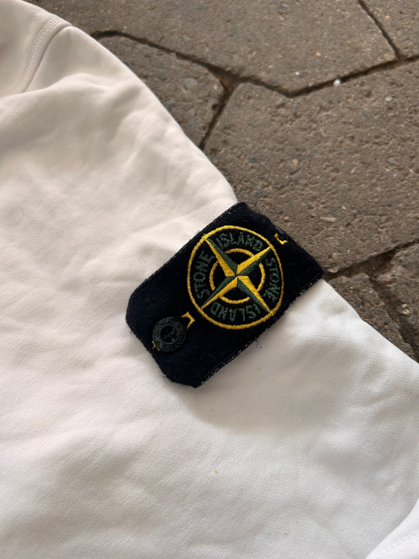 STONE ISLAND HALF ZIP (M)