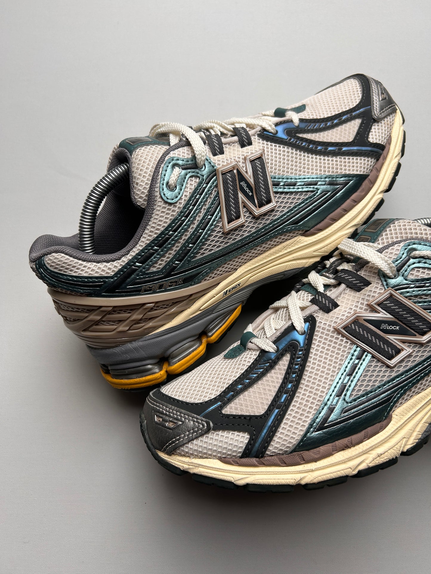 NB1906R “METALLIC TEAL” 44EU
