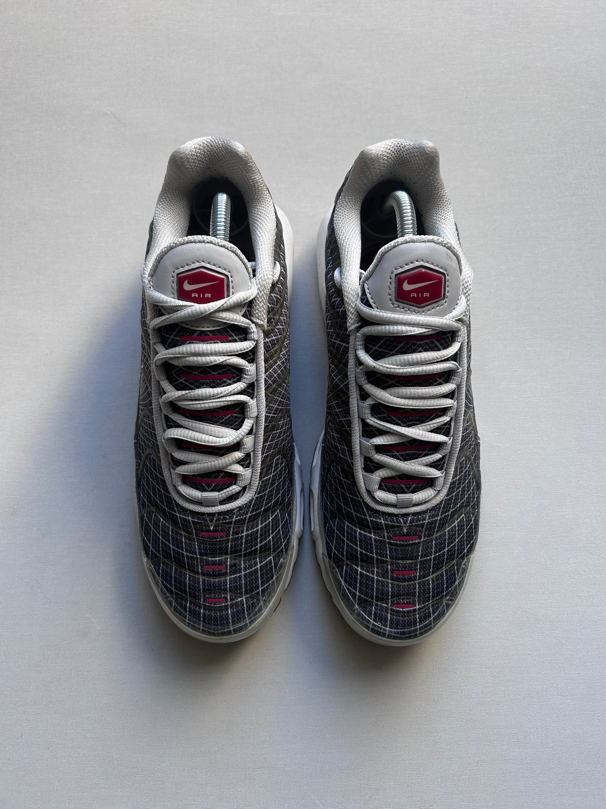 AIR MAX PLUS “WAVE GRID” 42EU