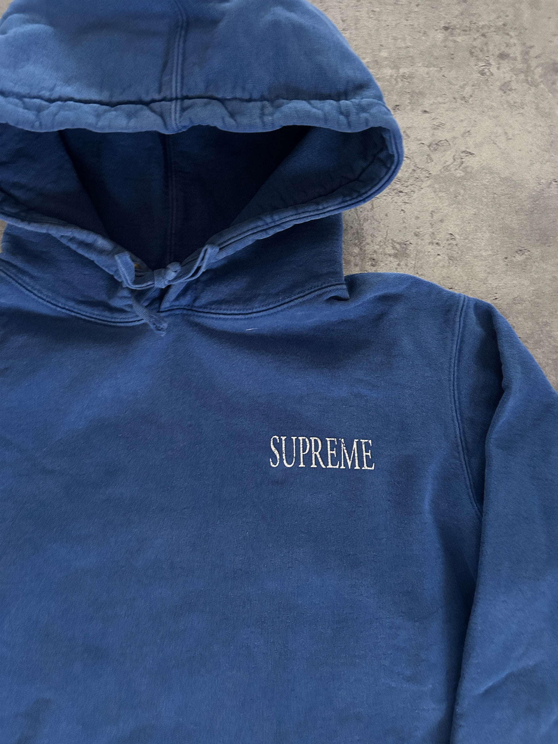 SUPREME “THE DECLINE” HOODIE (M)