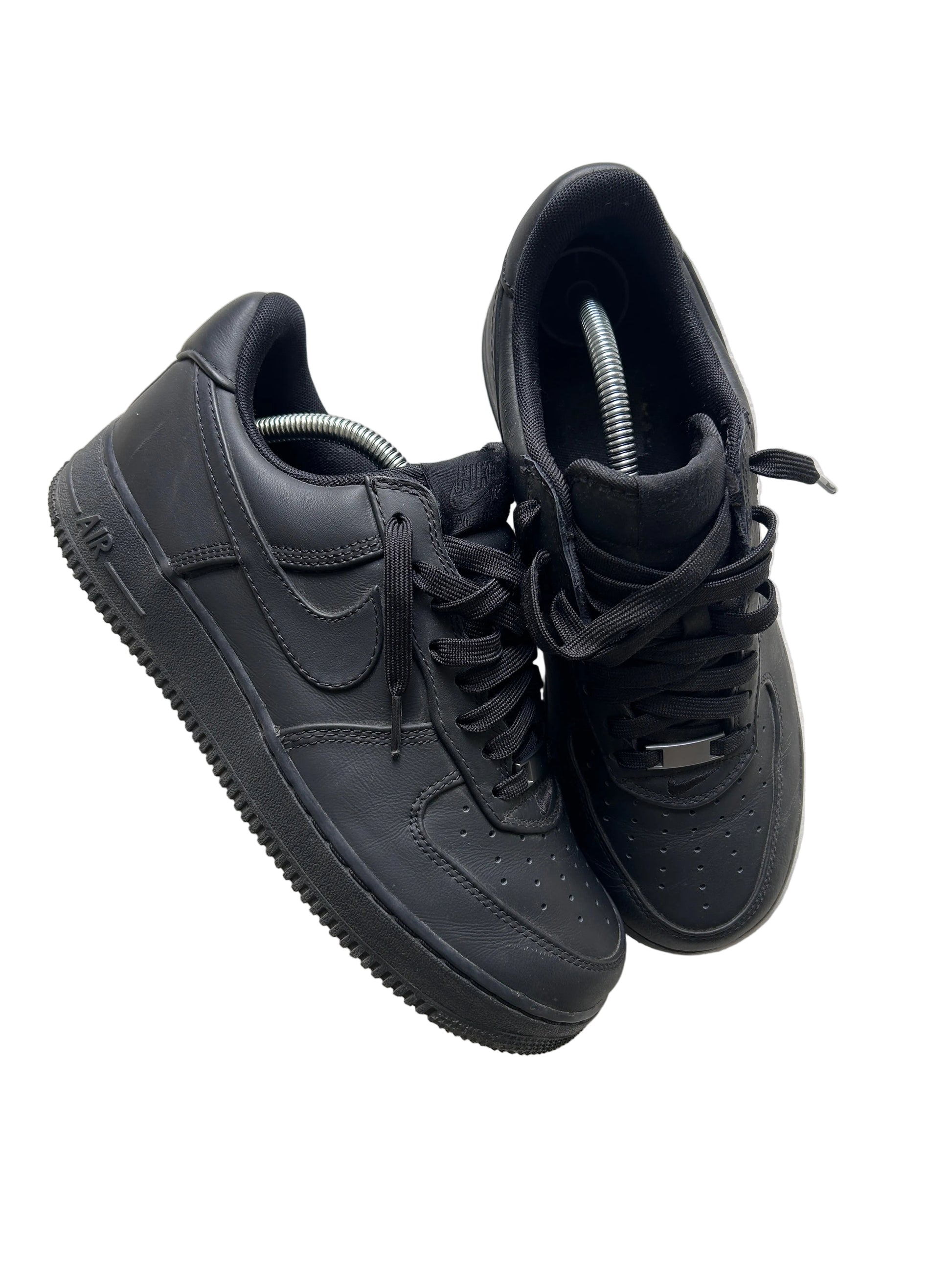 AIR FORCE 1 BLACK (42.5EU)