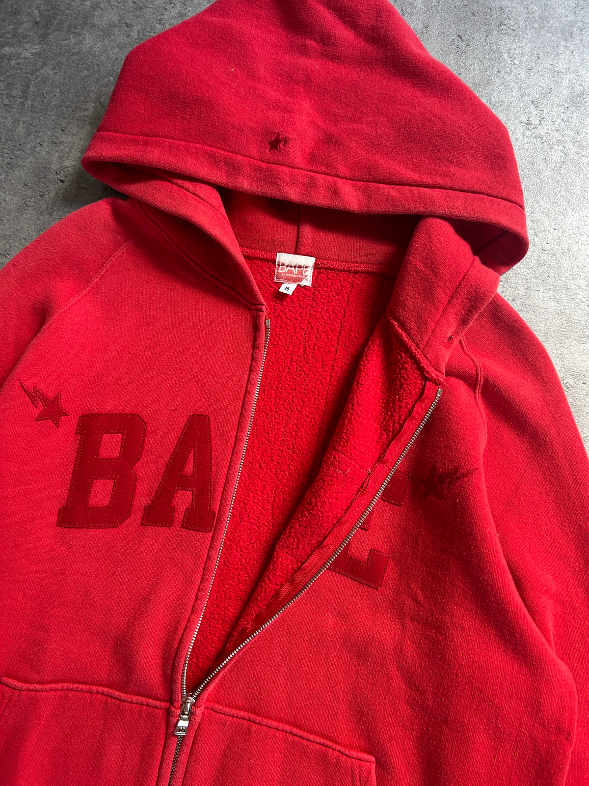 BAPE HOODIE VINTAGE (M)