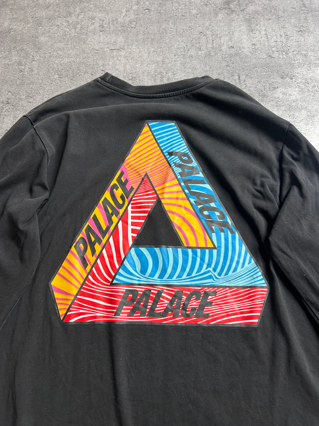 PALACE P3 LONGSLEEVE (M)