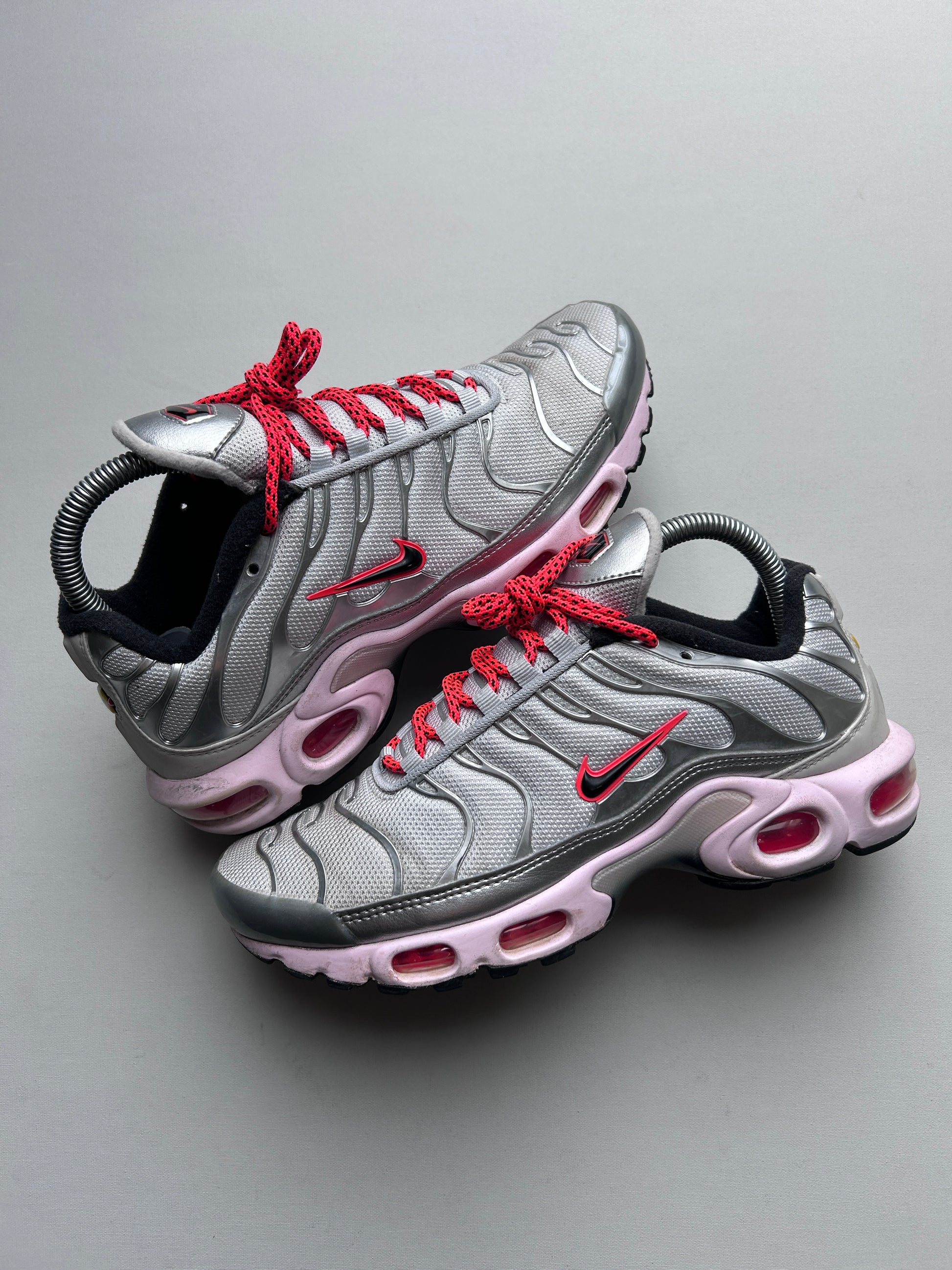AIR MAX PLUS “METALLIC CRIMSON” 39EU