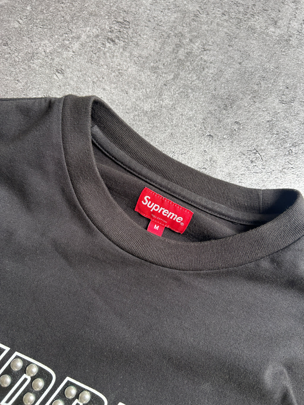 SUPREME STUDDED LONGSLEEVE (M)