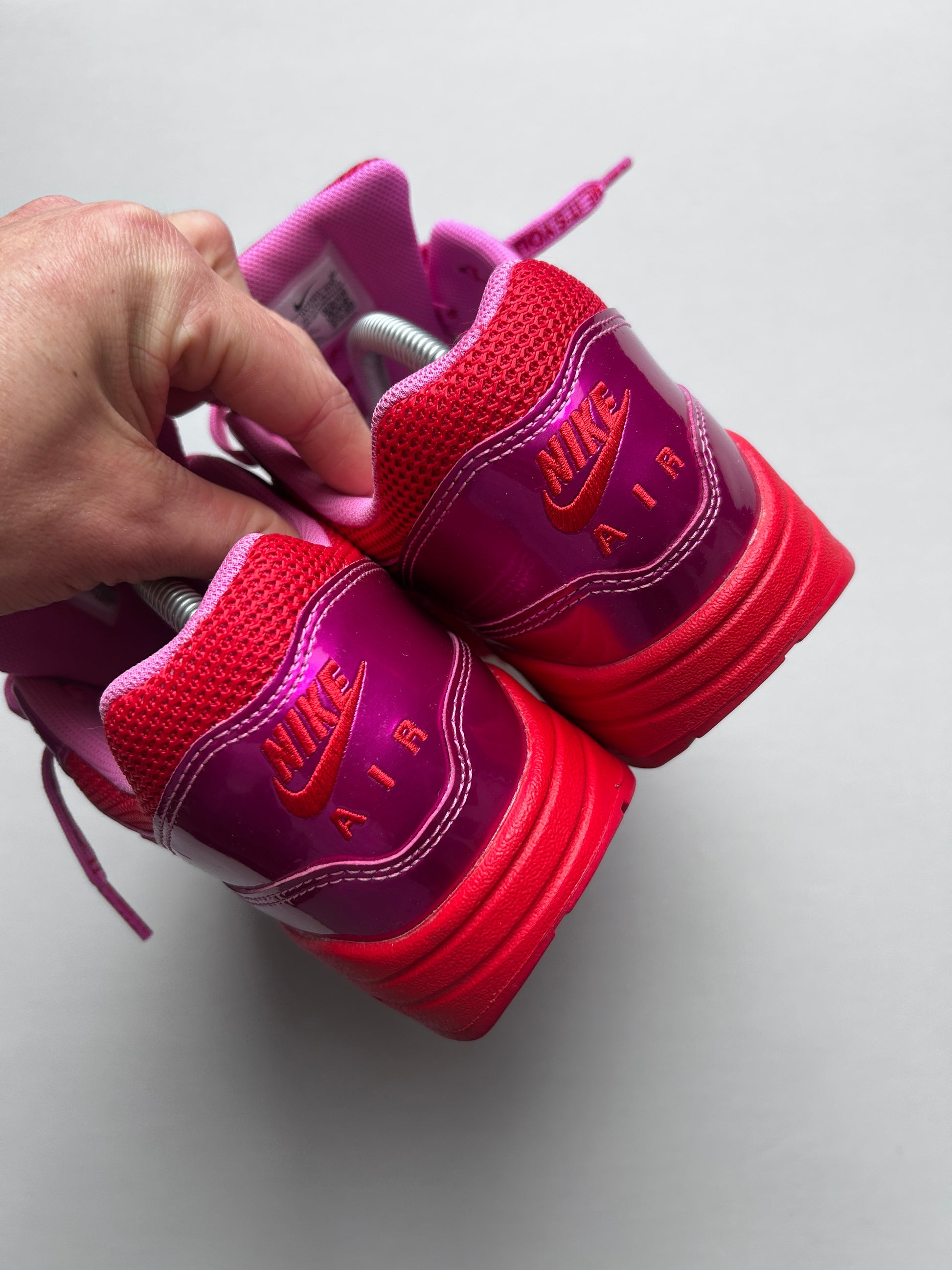 AIR MAX 1 “VALENTINES DAY” 43EU