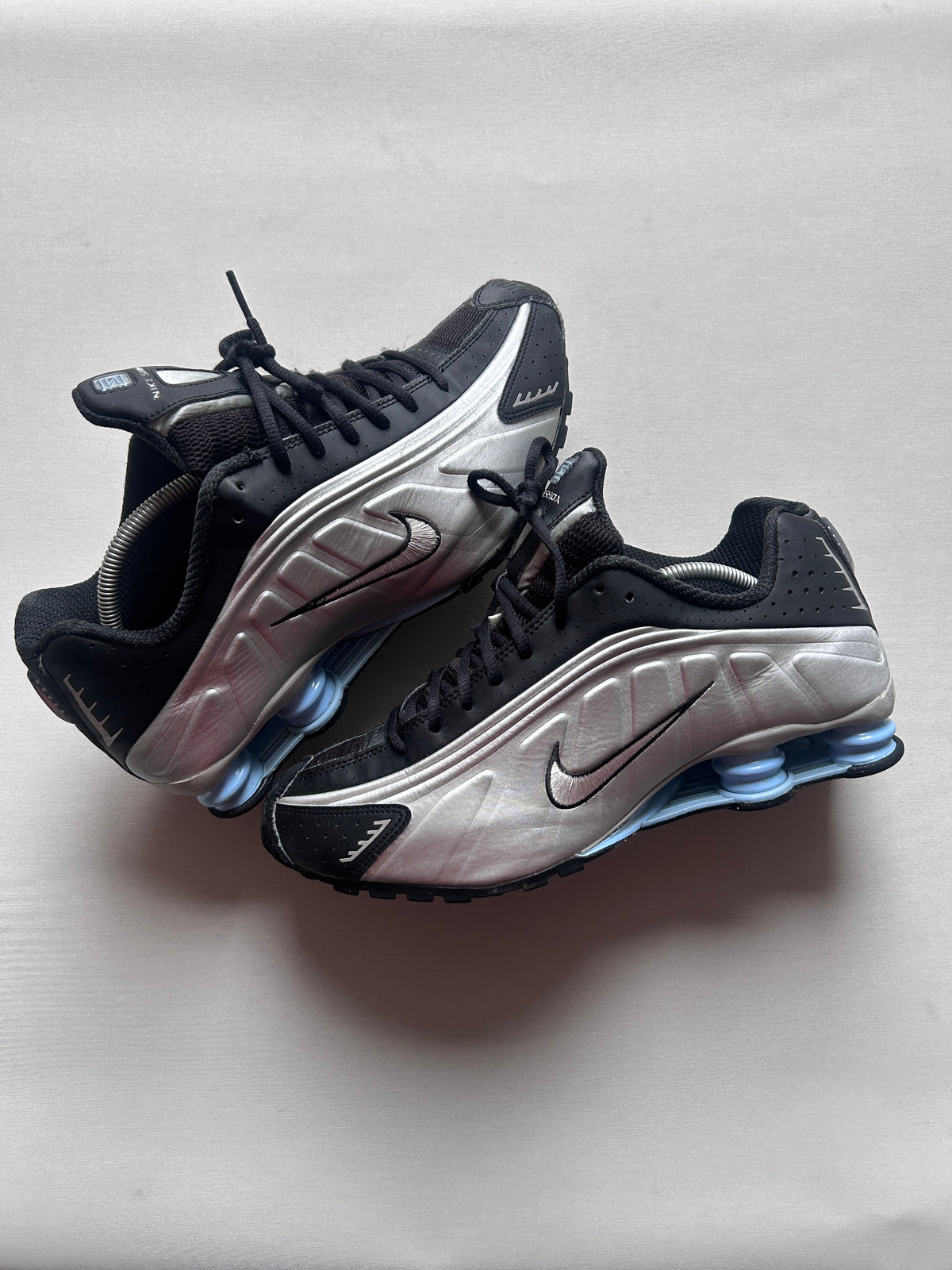 NIKE SHOX R4 “SILVER/BLUE” 45EU