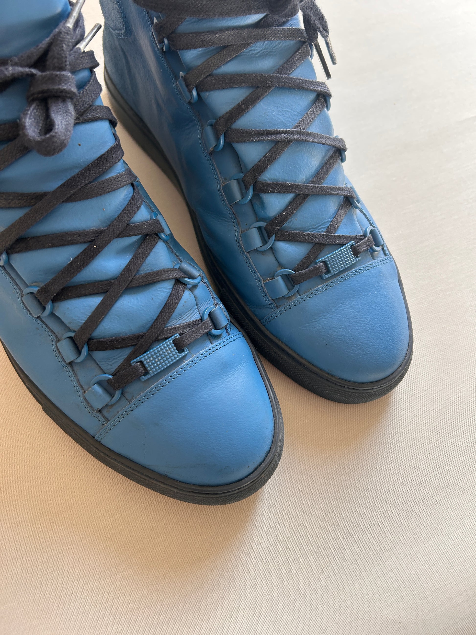 BALENCIAGA ARENA HIGH “BLUE/BLACK” 46EU