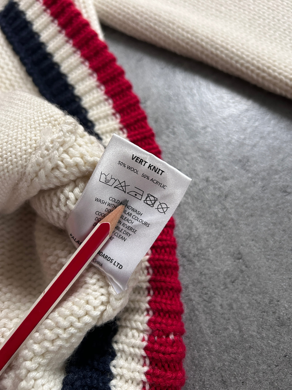 PALACE VERT KNIT BEIGE (M/L)