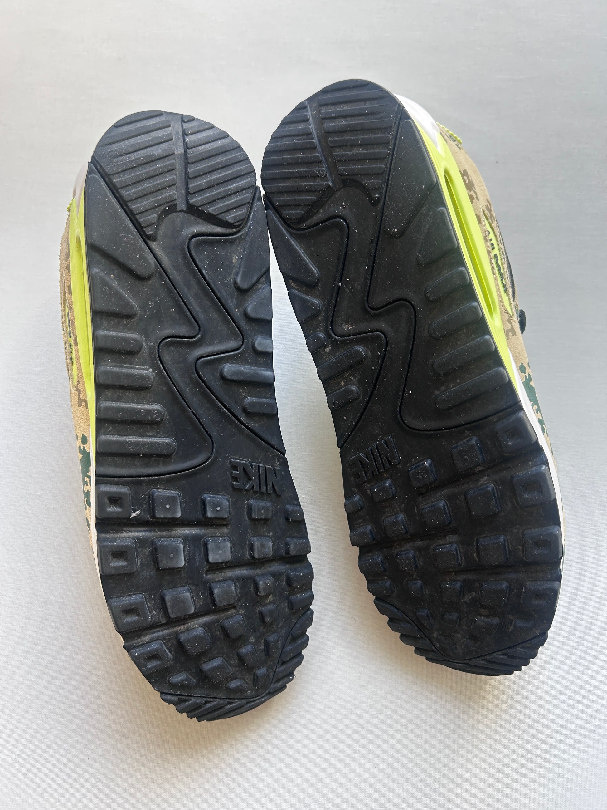 AIR MAX 90 PRM “LEMON TWIST CAMO” 47EU