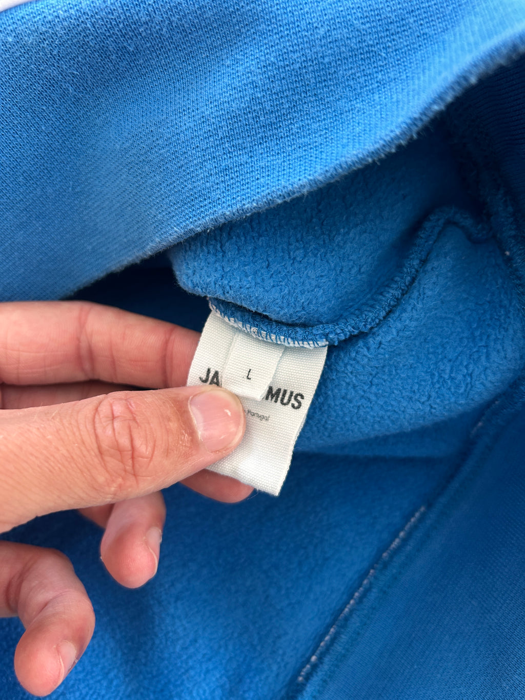 JAQUEMUS VAGUE HOODIE (XS)