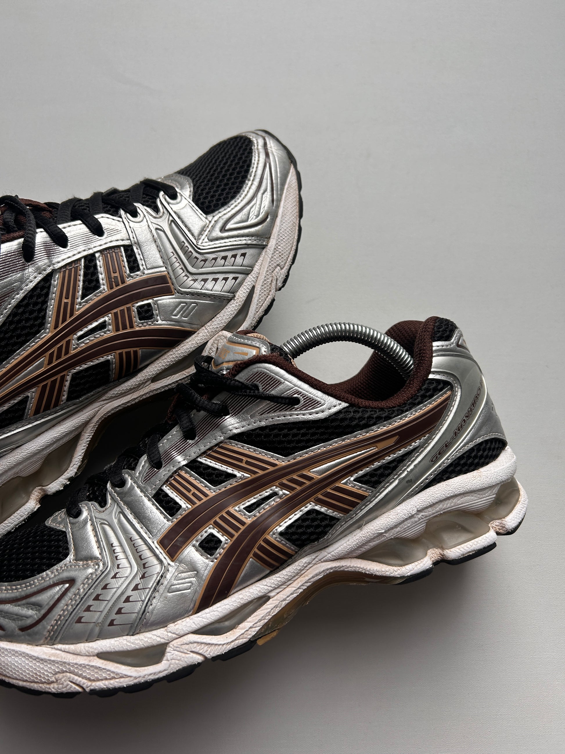 ASICS GEL KAYANO 14 “SILVER/BROWN” 44EU