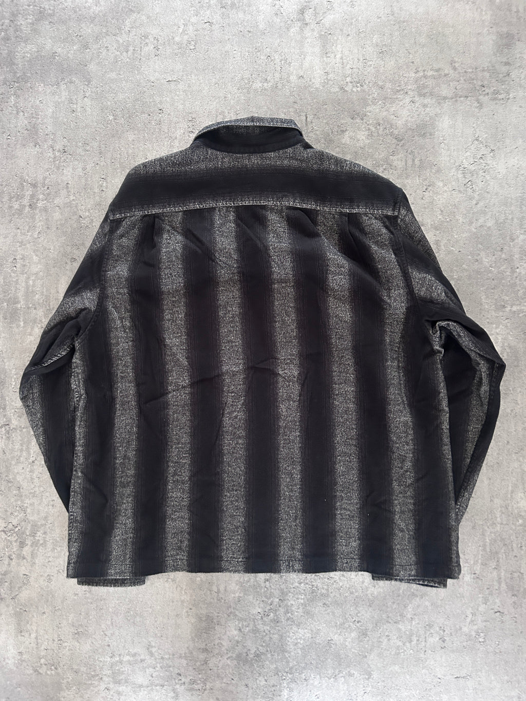 SUPREME STRIPE FLANNEL ZIP UP (XL)