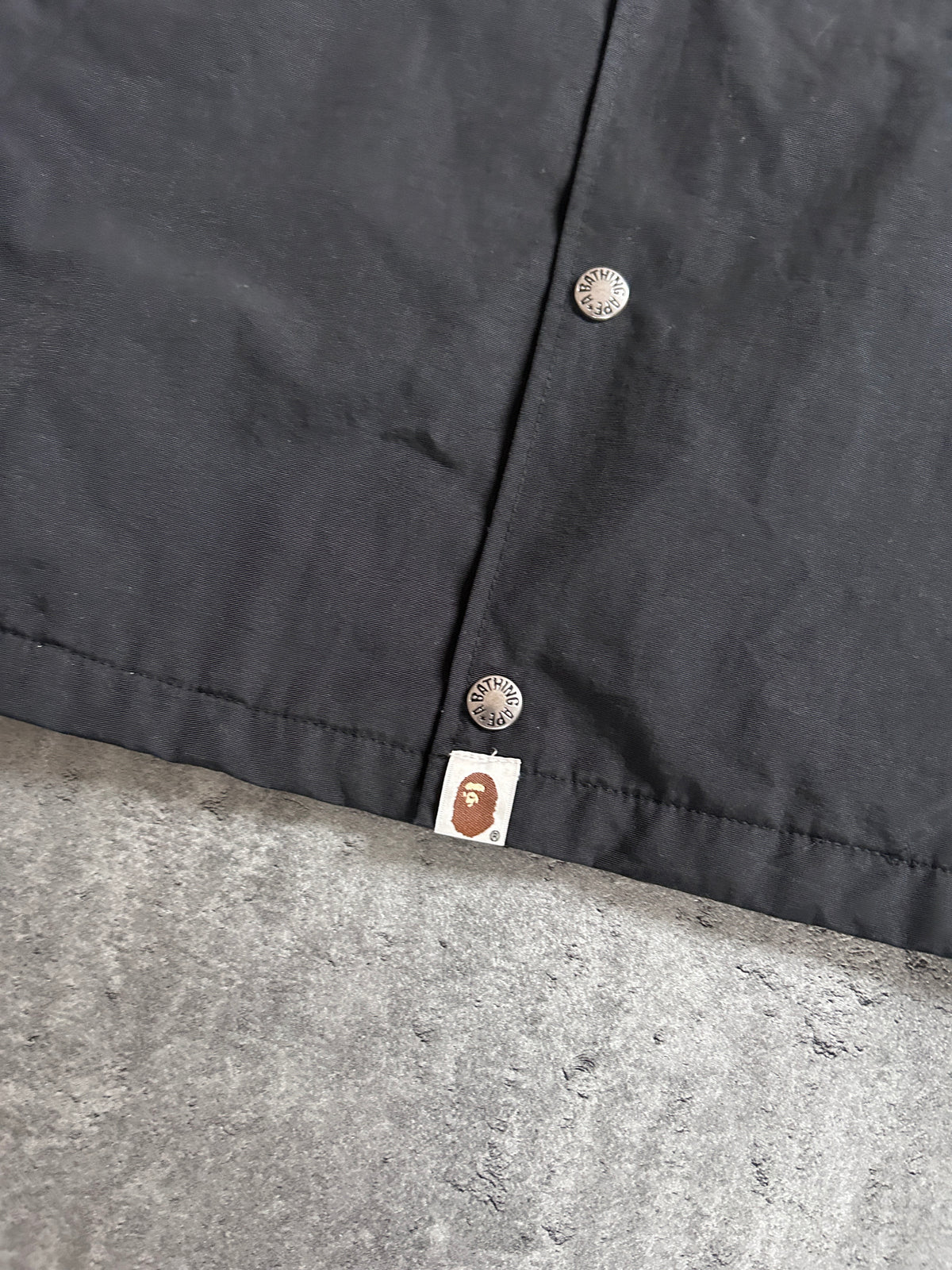 A BATHING APE STATUE OF LIBERTY COACH JACKET (M)