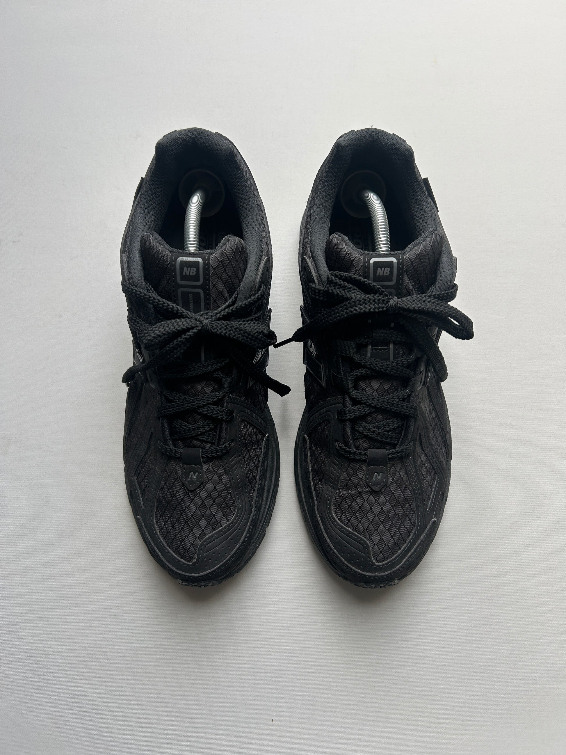 NB1906R “CORDURA BLACK” 44,5EU