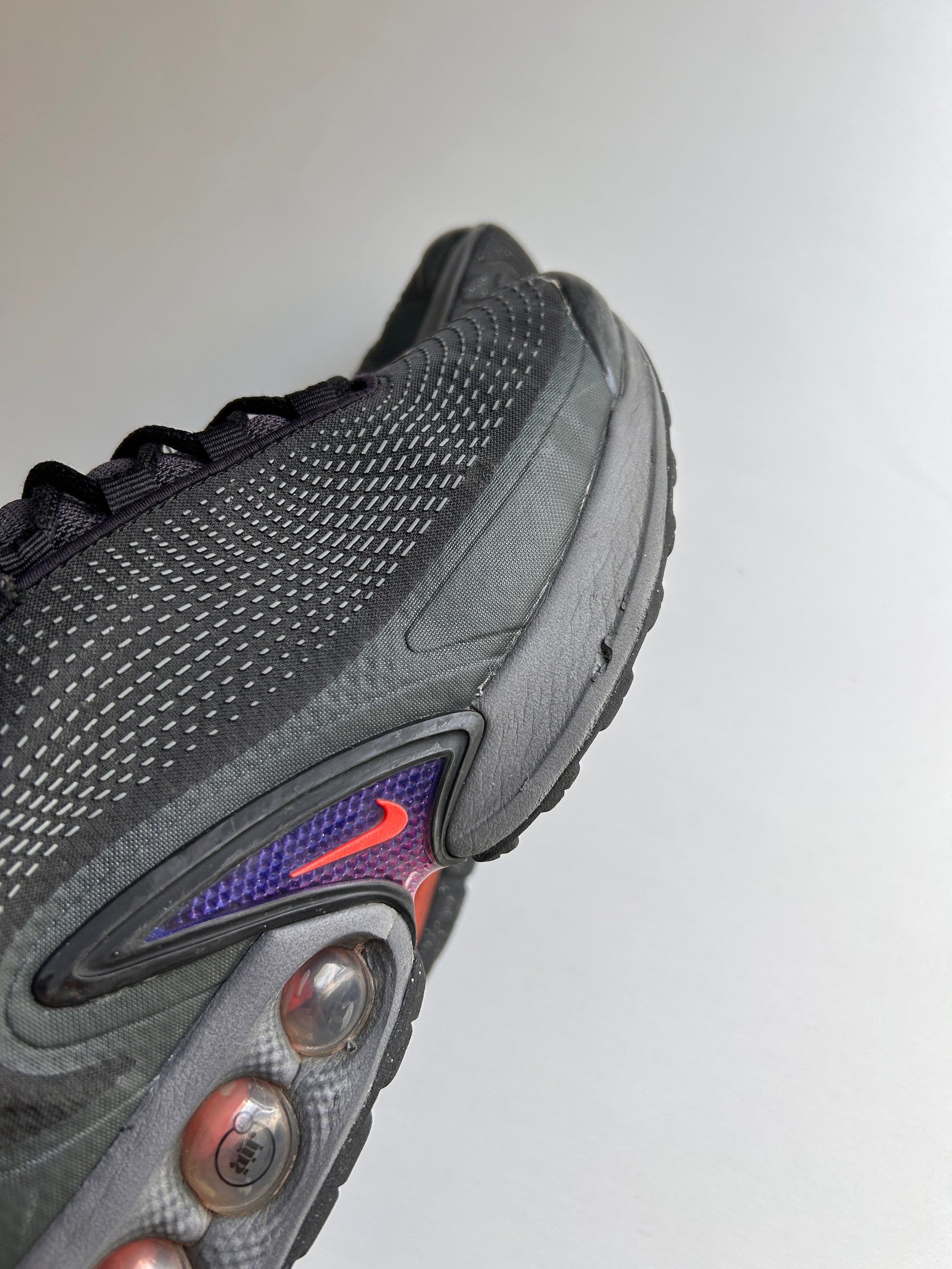 AIR MAX DN “ALL NIGHT” 42,5EU