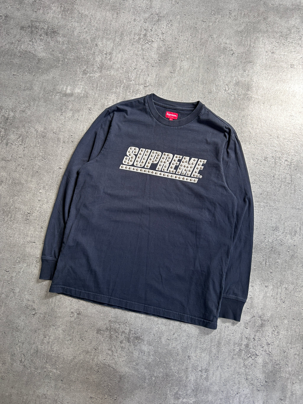 SUPREME STUDDED LONGSLEEVE (M)