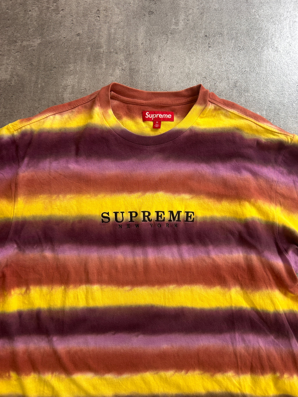 SUPREME DYED STRIPE TEE “MULTICOLOR” (M)