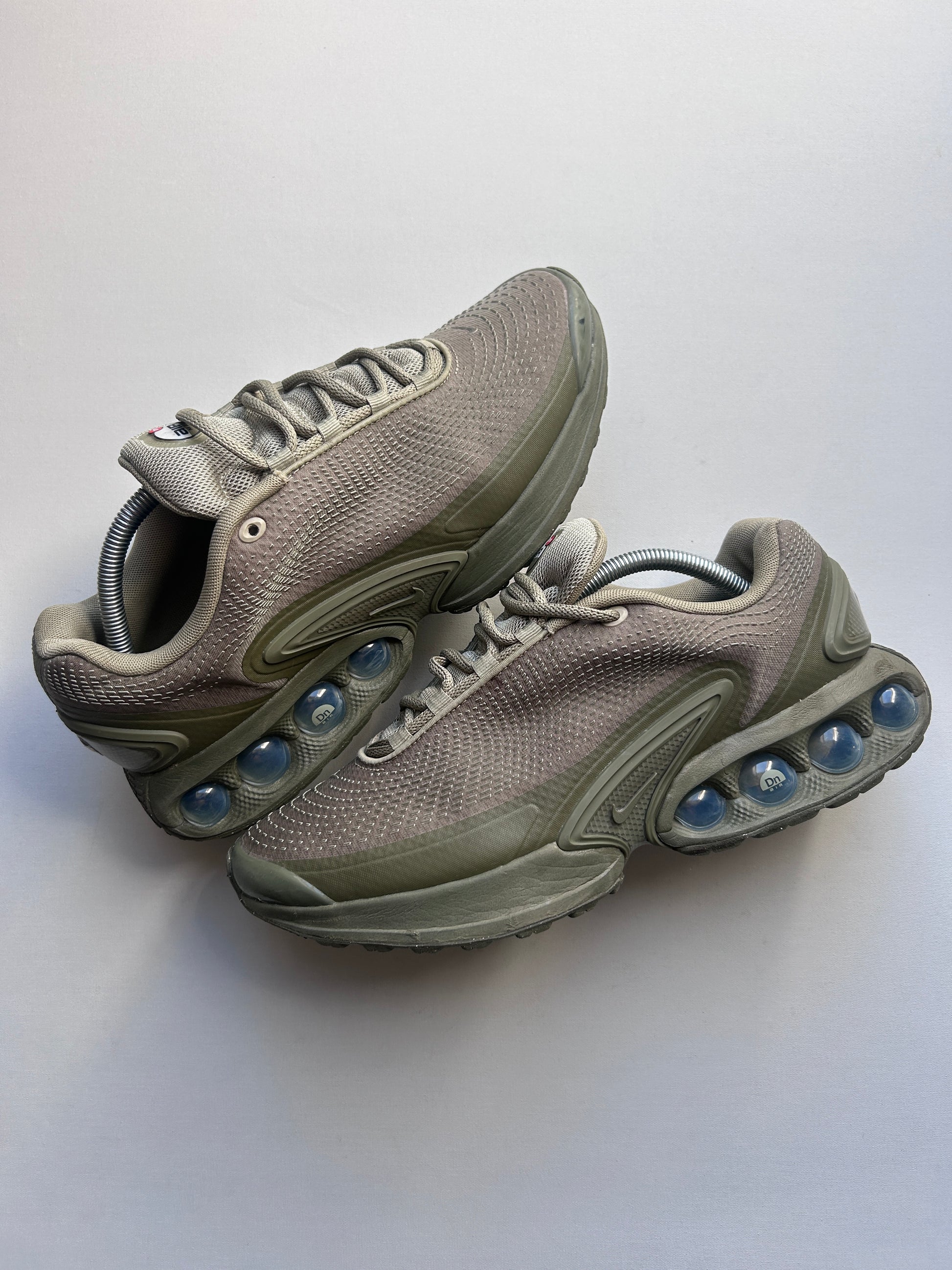 AIR MAX DN “NEUTRAL OLIVE” 44,5EU