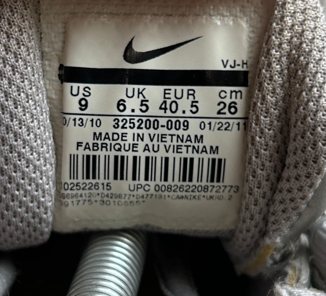 NIKE SHOX NZ “SILVER/CHROME” 40,5EU