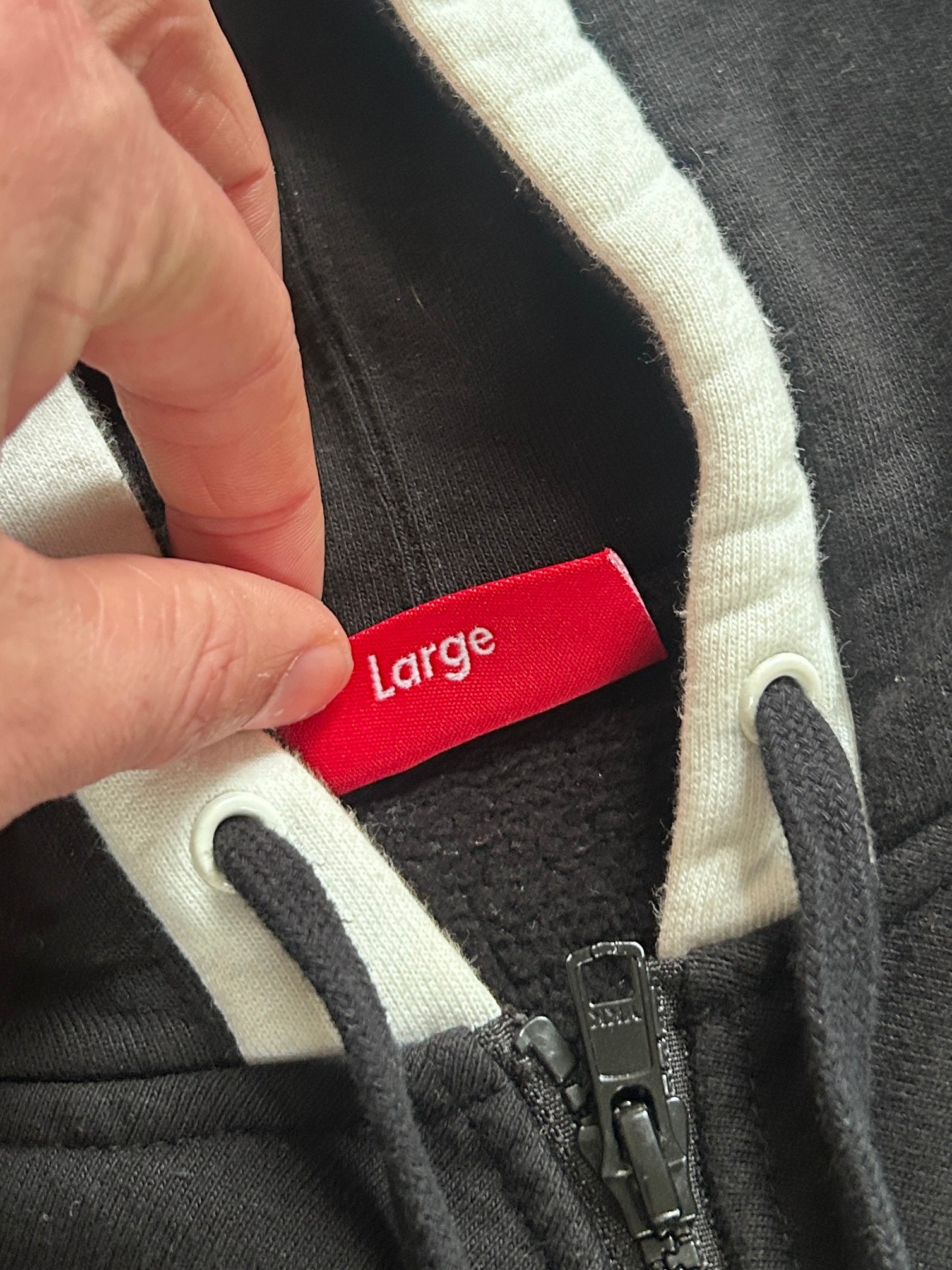 SUPREME BIG LOGO PANELED ZIP UP FW20 (L)