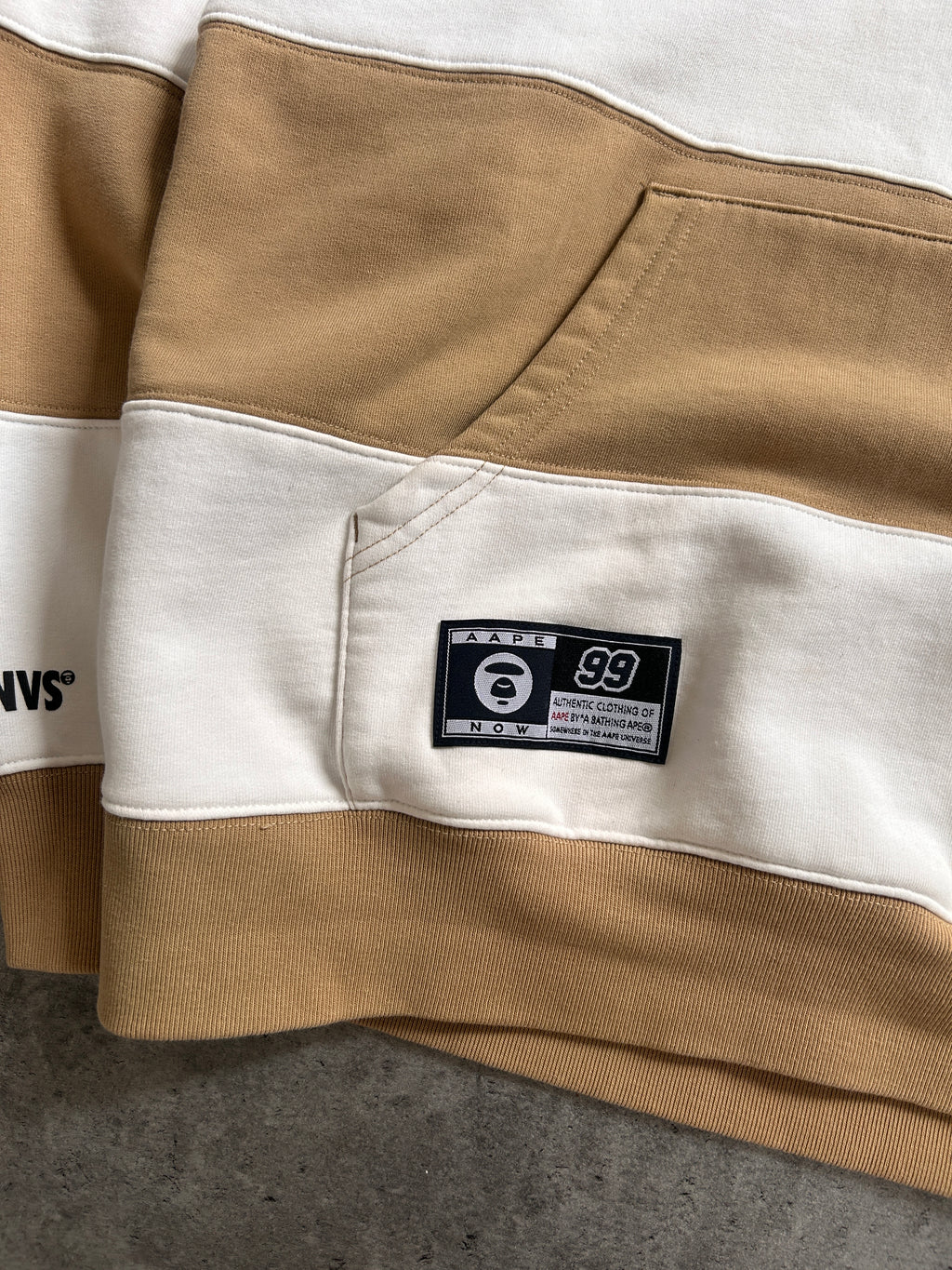 AAPE NOW BIG STRIPE HOODIE (M)