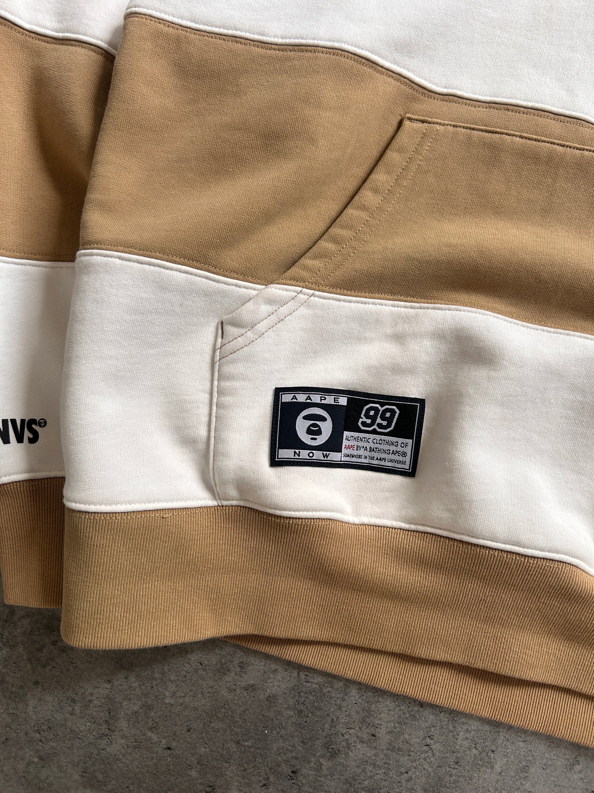 AAPE NOW BIG STRIPE HOODIE (M)