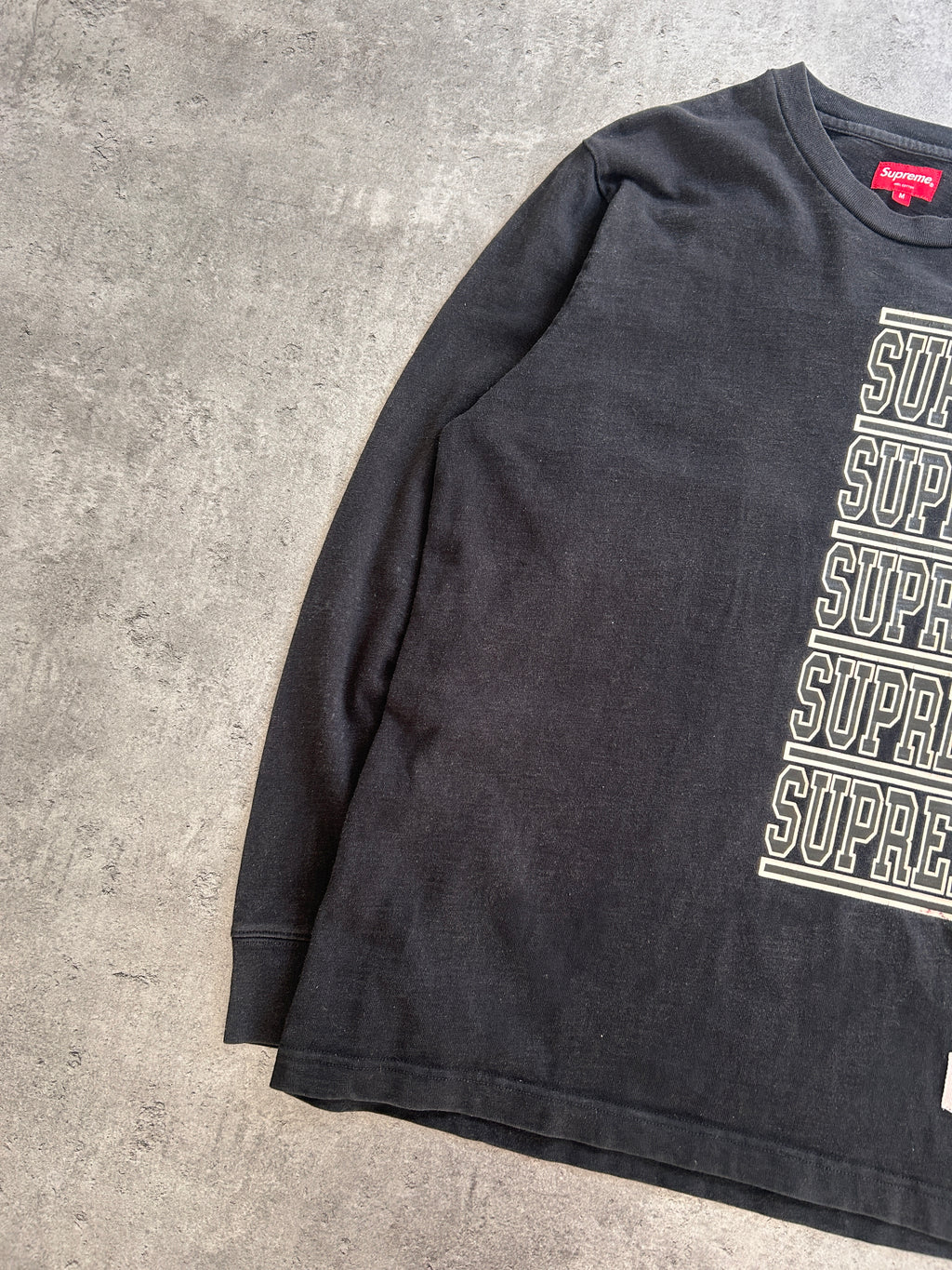 SUPREME STACKED LONGSLEEVE (M)