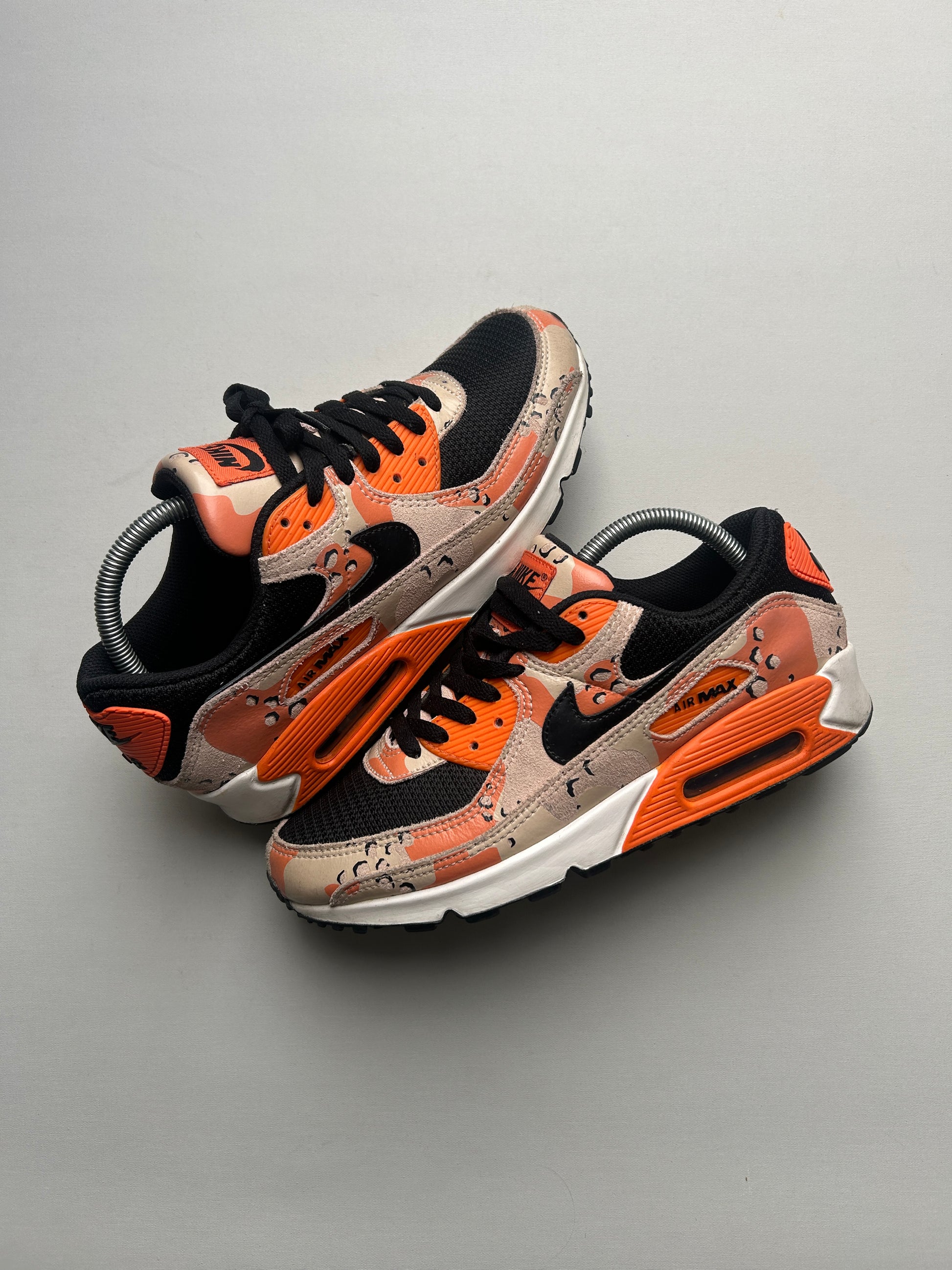AIR MAX 90 “ORANGE CAMO PACK” 41EU