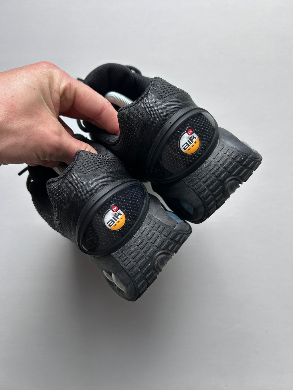 AIR MAX DN “TRIPLE BLACK” 44EU