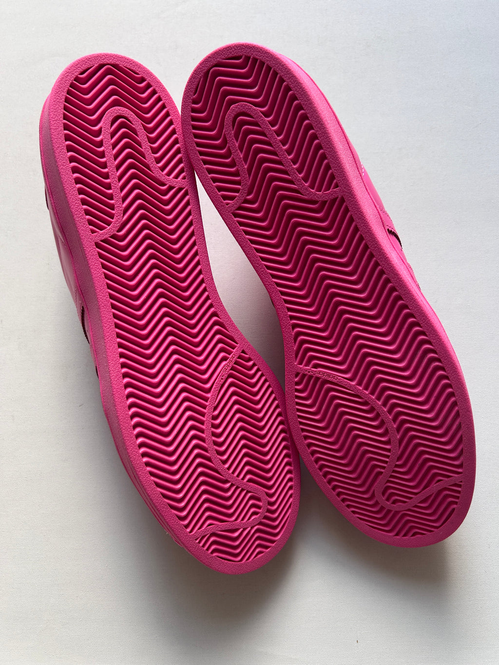 ADIDAS X PHARELL SUPERSTAR (46EU)