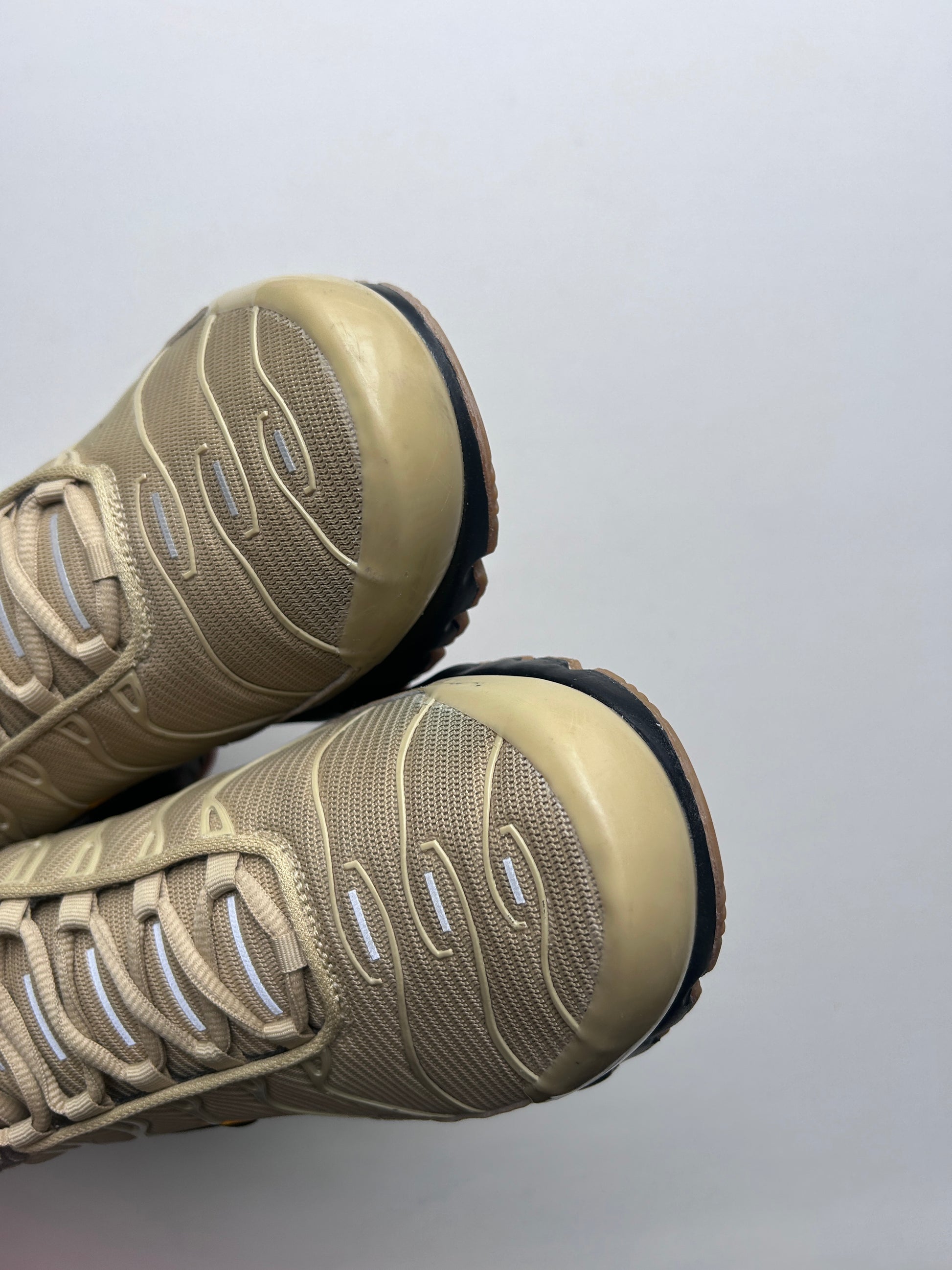 AIR MAX PLUS “WHEAT GRASS” 46EU