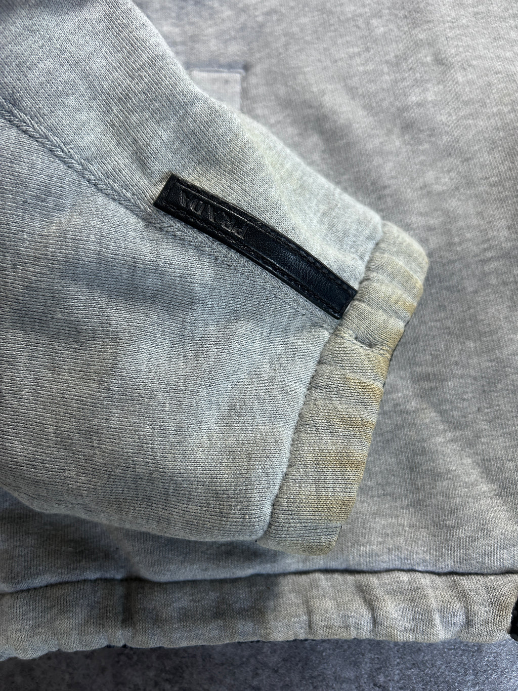 PRADA REVERSIBLE NYLON JACKET (M)