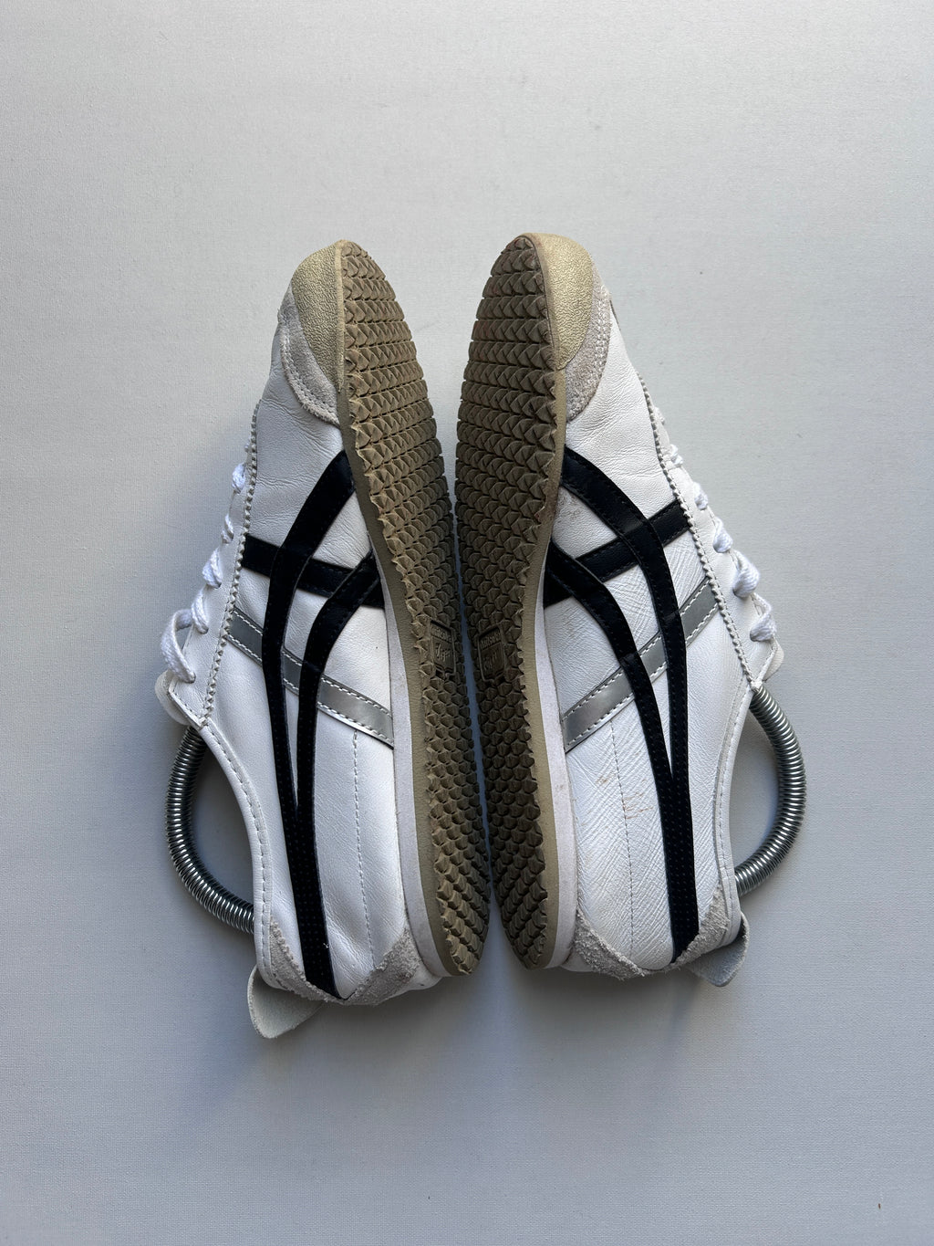 ASICS ONITSUKA TIGER “WHITE/SILVER” 38EU