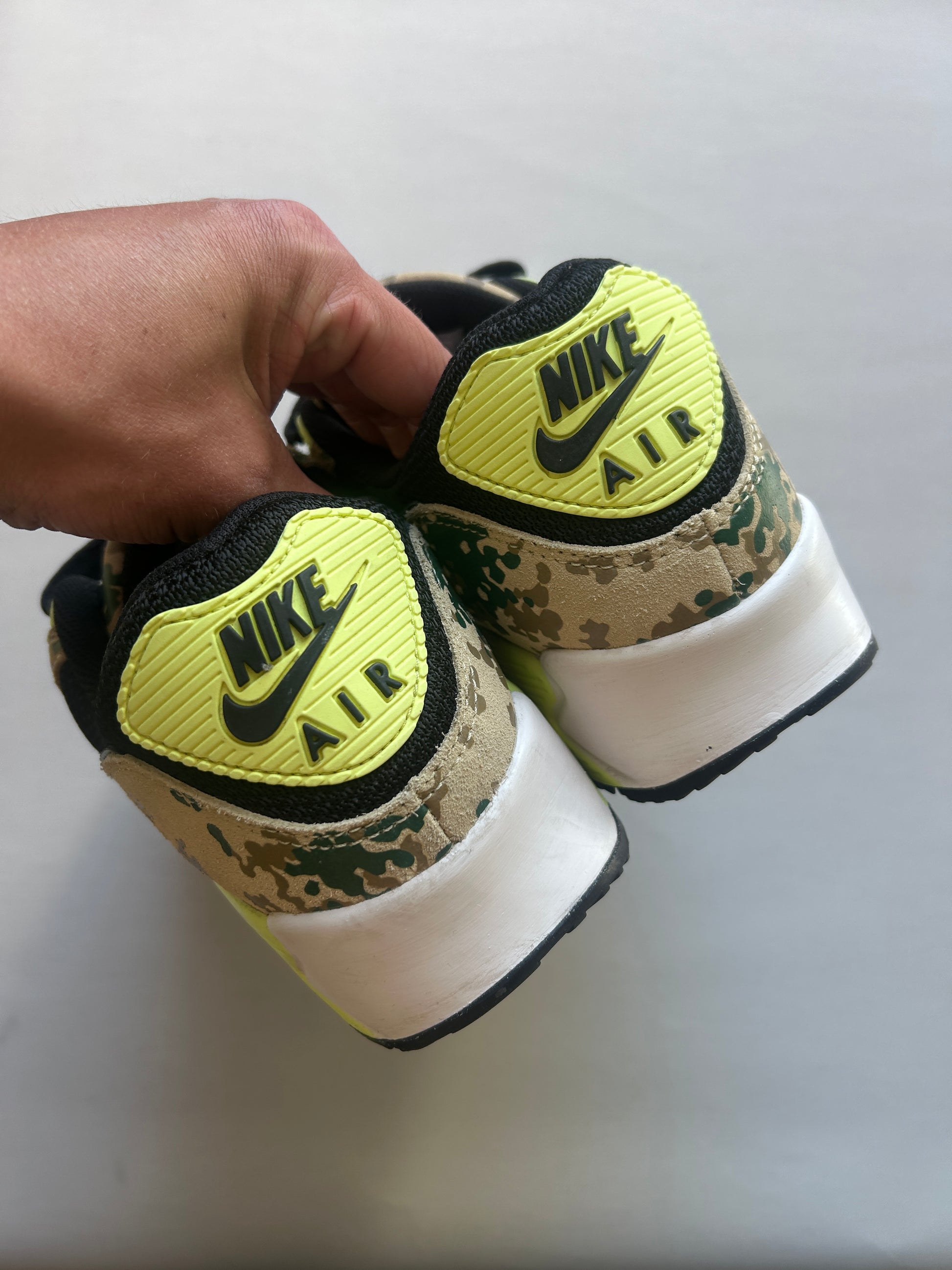 AIR MAX 90 PRM “LEMON TWIST CAMO” 47EU