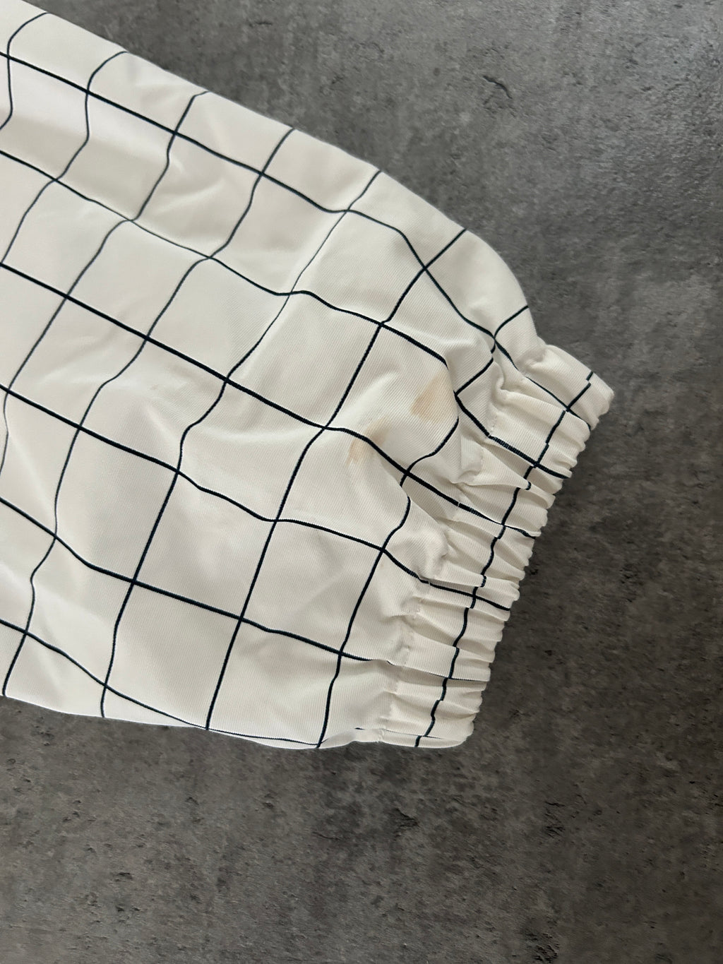 SUPREME HEAVY NYLON PULLOVER (M)
