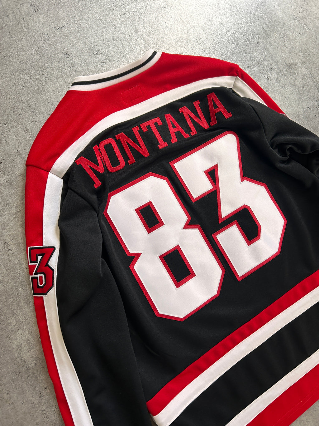 SUPREME SCARFACE HOCKEY JERSEY (M)