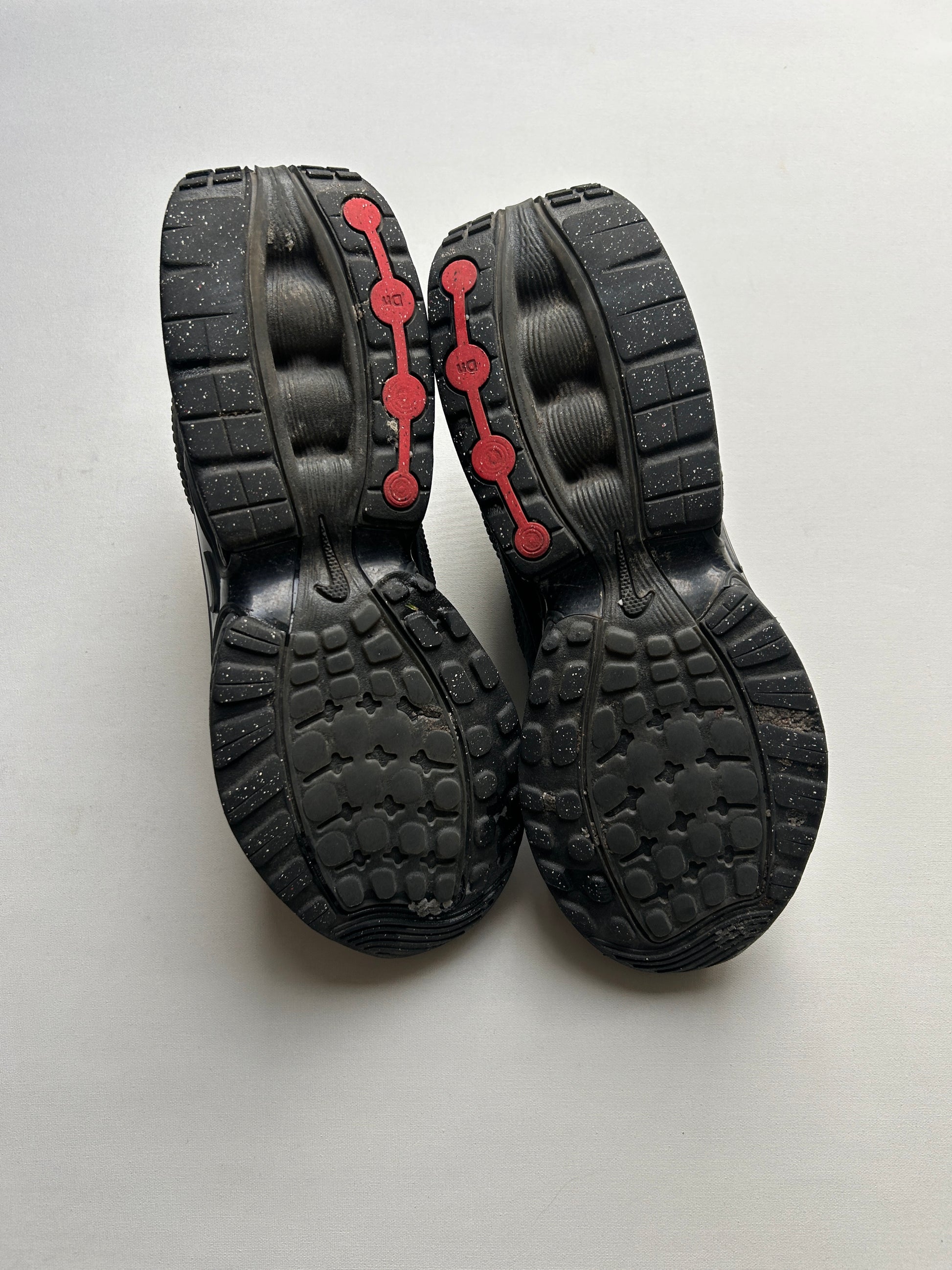 AIR MAX DN “ALL BLACK” 43EU