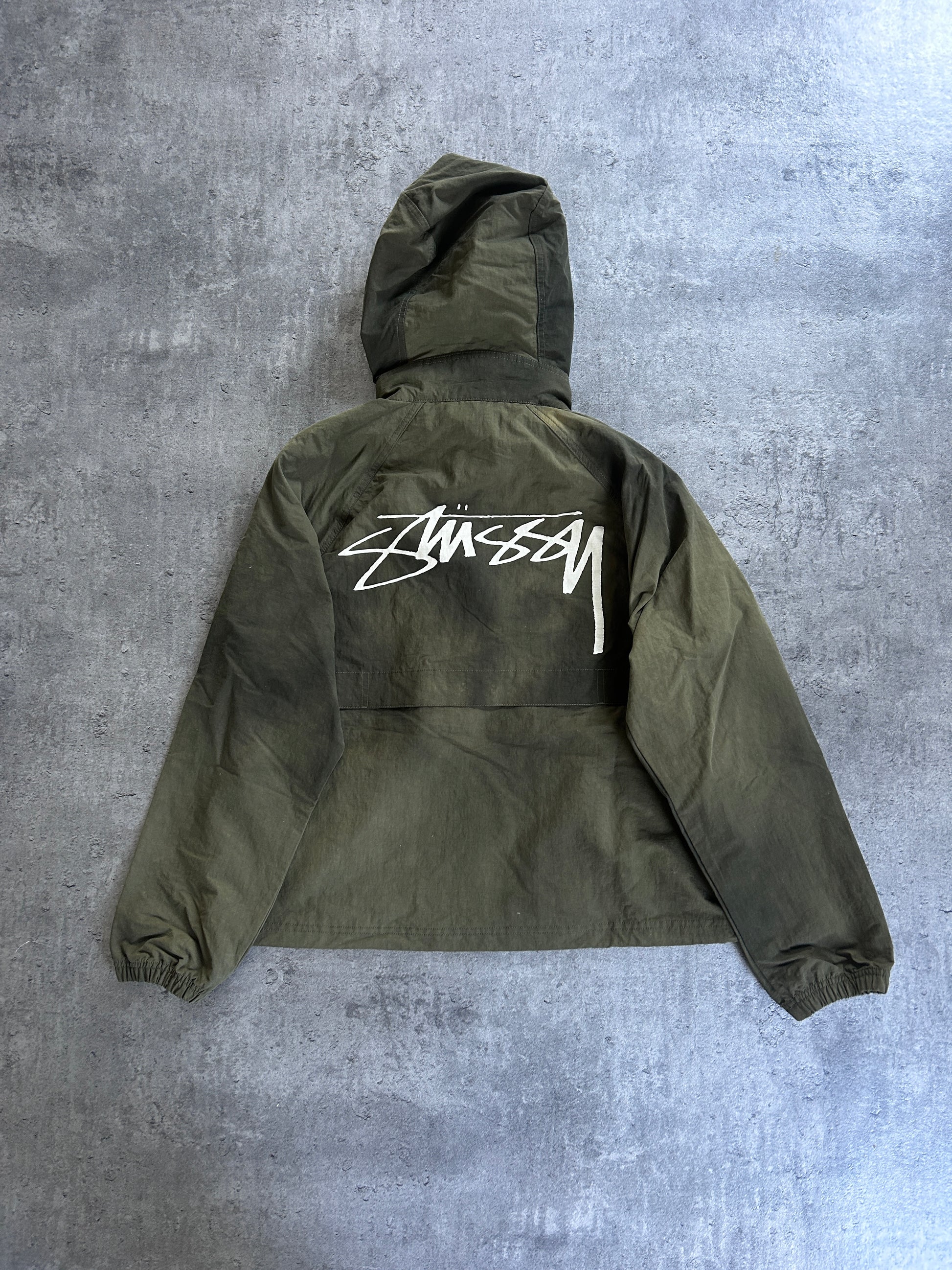 STÜSSY BEACH SHELL “KHAKI GREEN” (S)