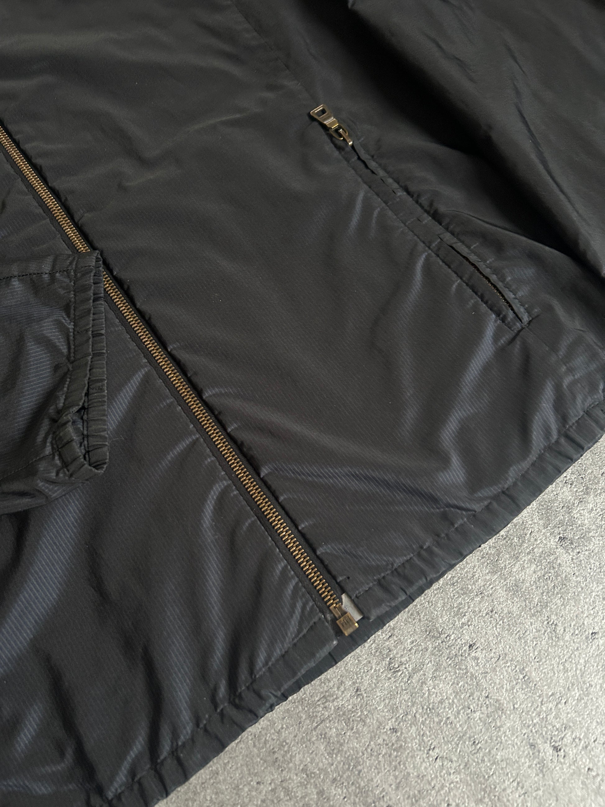 PRADA NYLON WINDBREAKER (M)