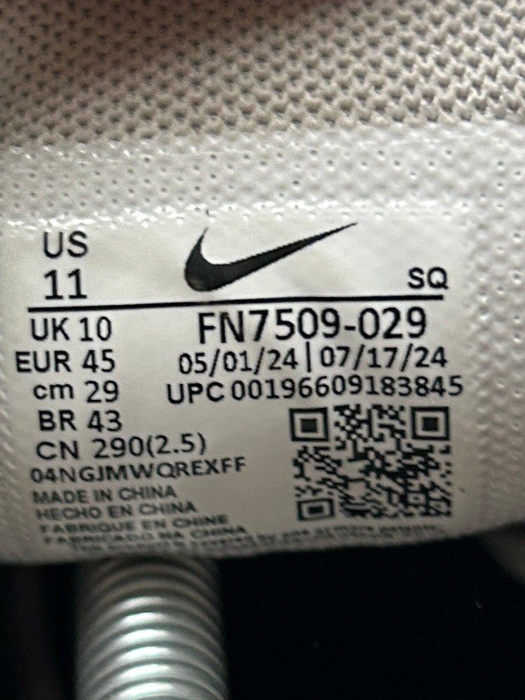 NIKE P6000 “FLAT PEWTER” 45EU