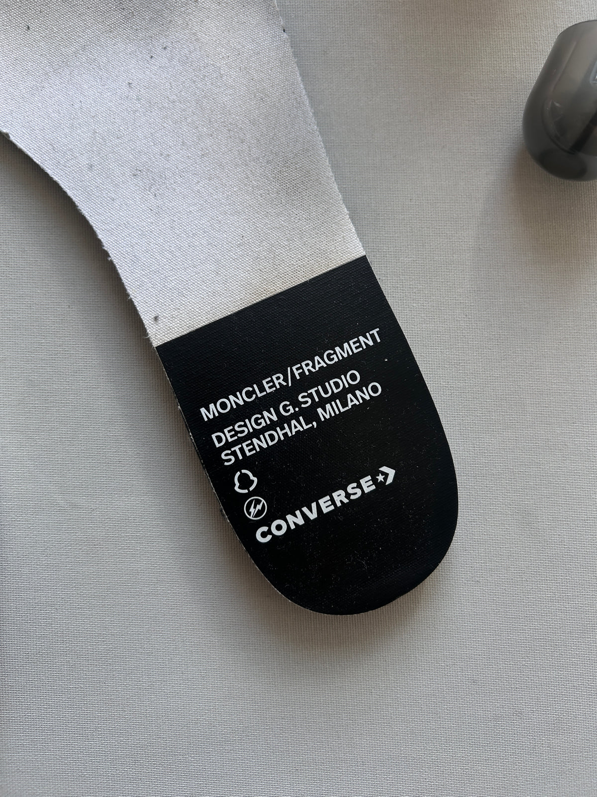 CONVERSE X MONCLER / FRAGMENT (42,5EU)
