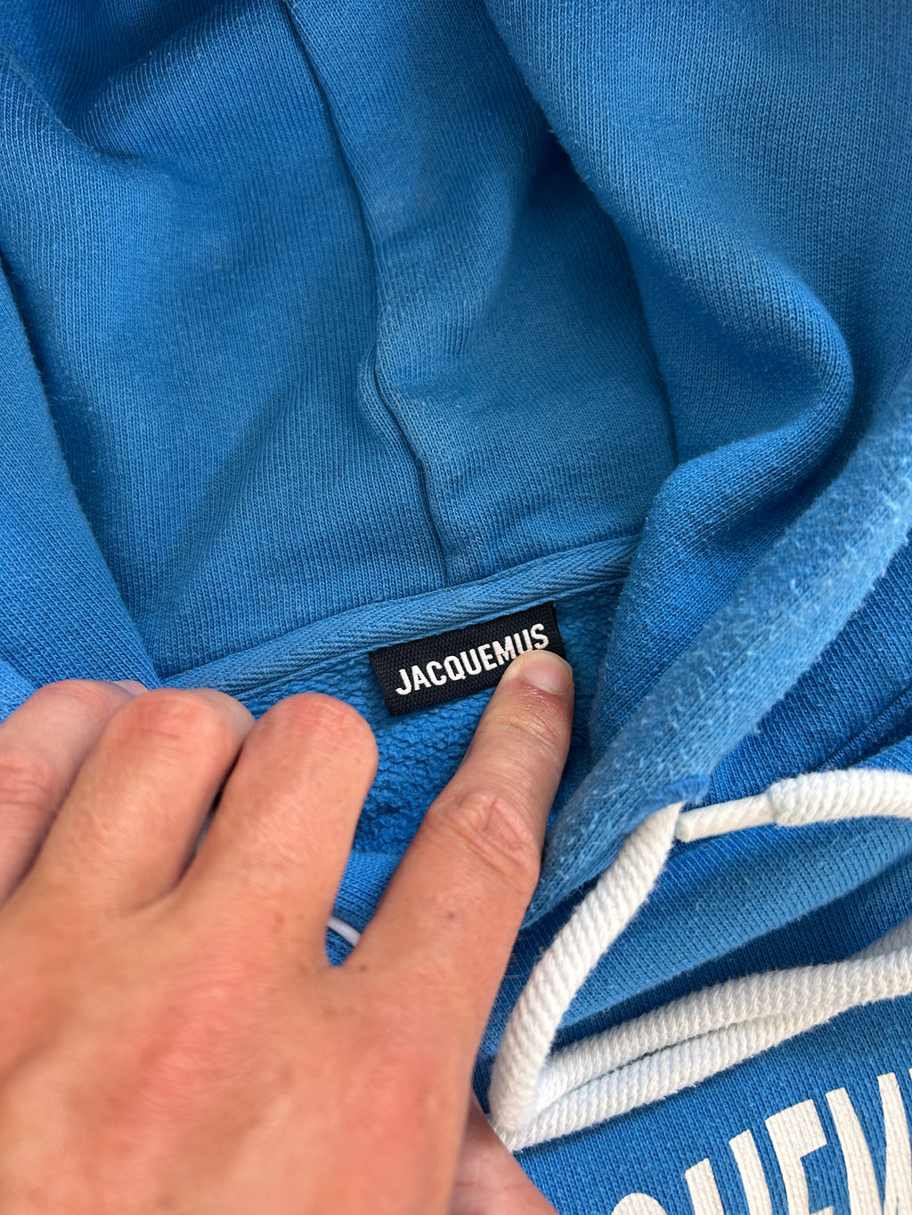 JAQUEMUS VAGUE HOODIE (XS)