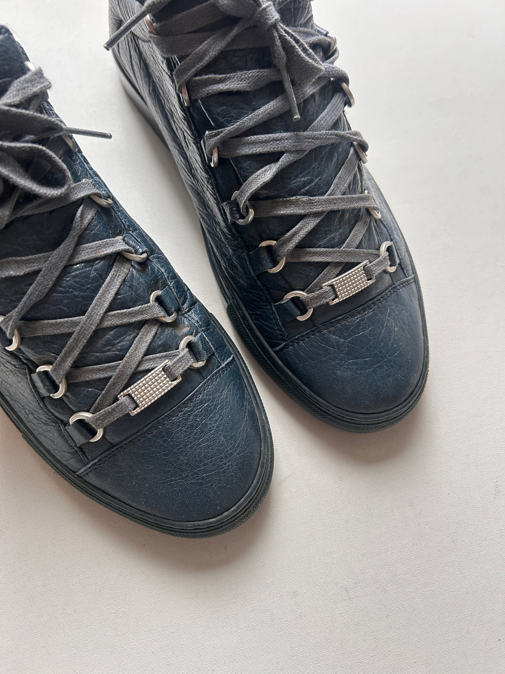 BALENCIAGA ARENA LOWS (45EU)