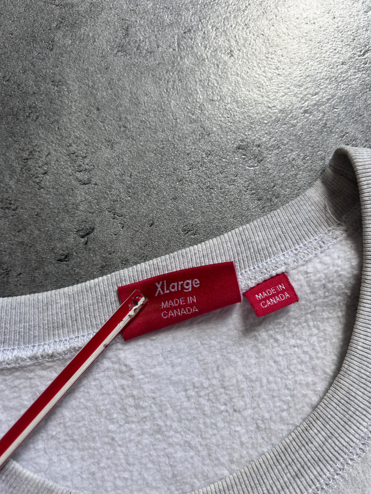 SUPREME BRUSH SCRIPT CREWNECK (XL)