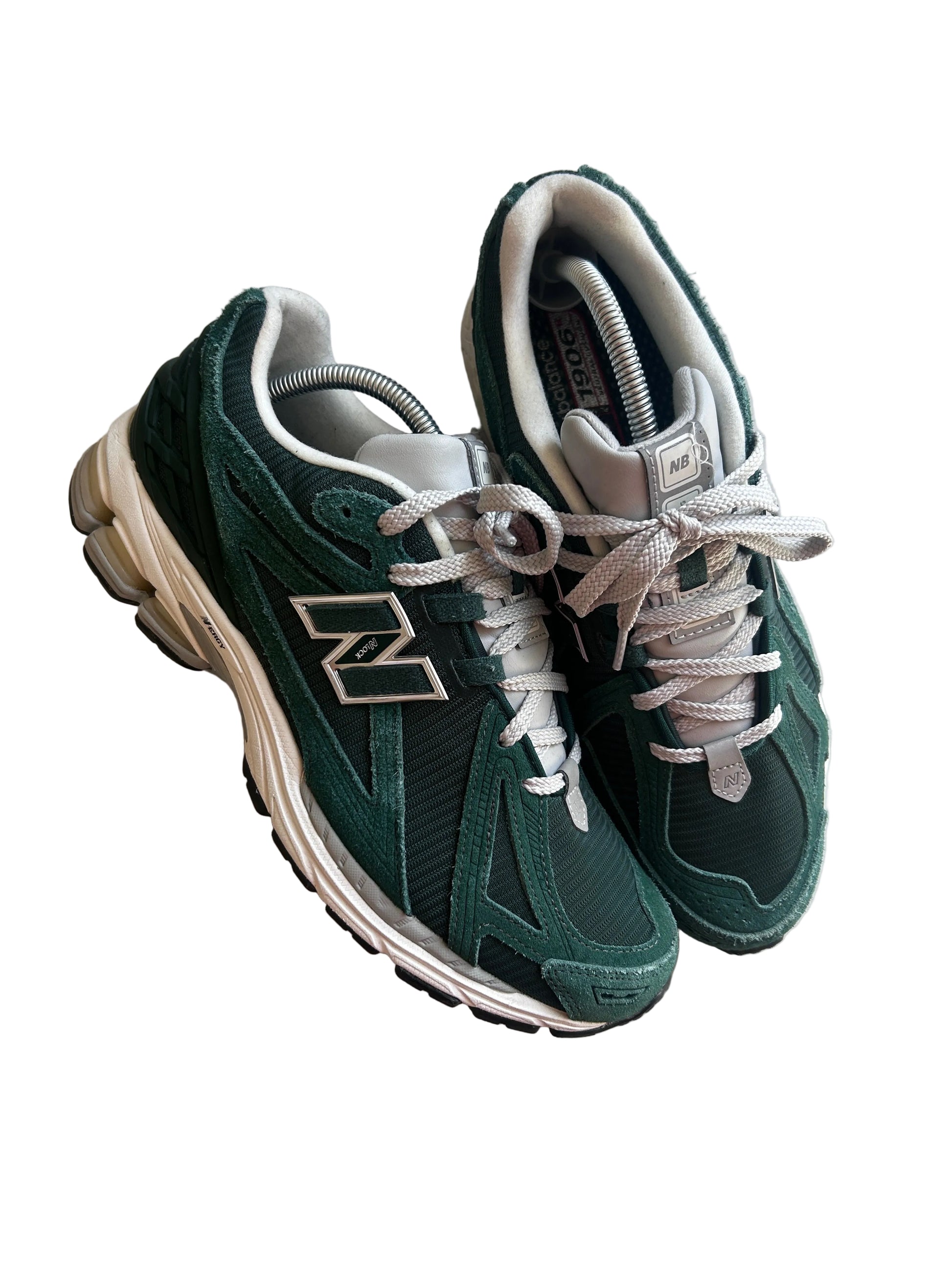 NB1906R “NIGHTWATCH GREEN” 44EU