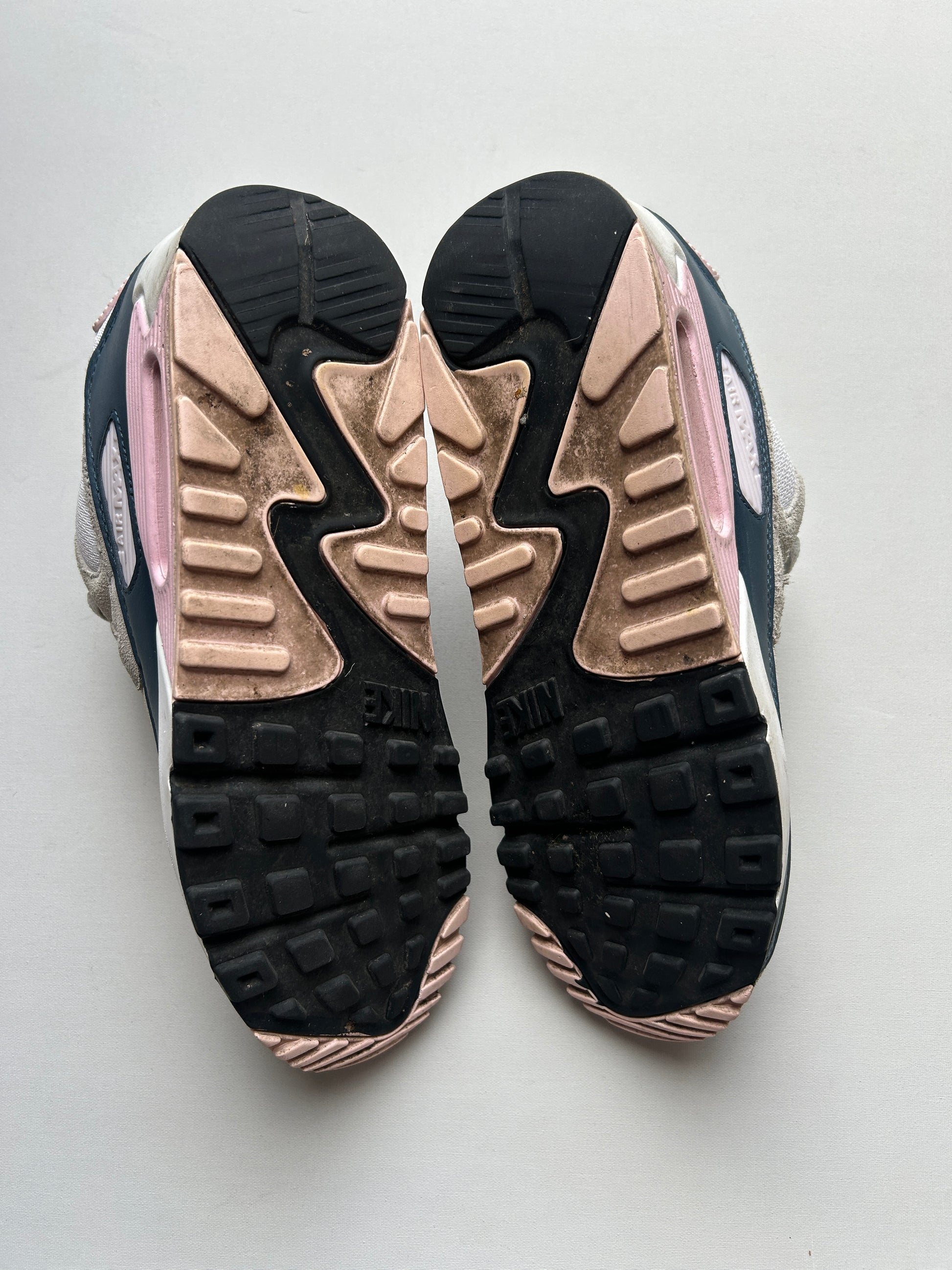 AIR MAX 90 “PINK FOAM” 43EU